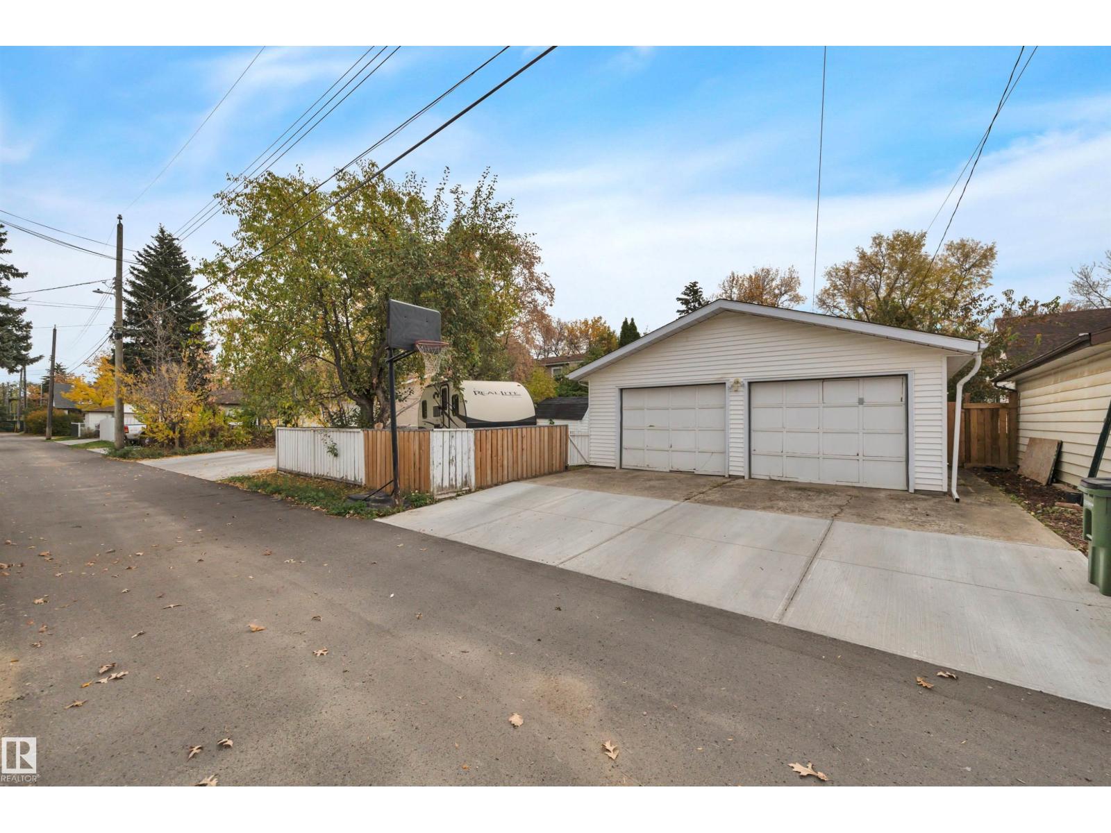 13320 109A AV NW, Edmonton