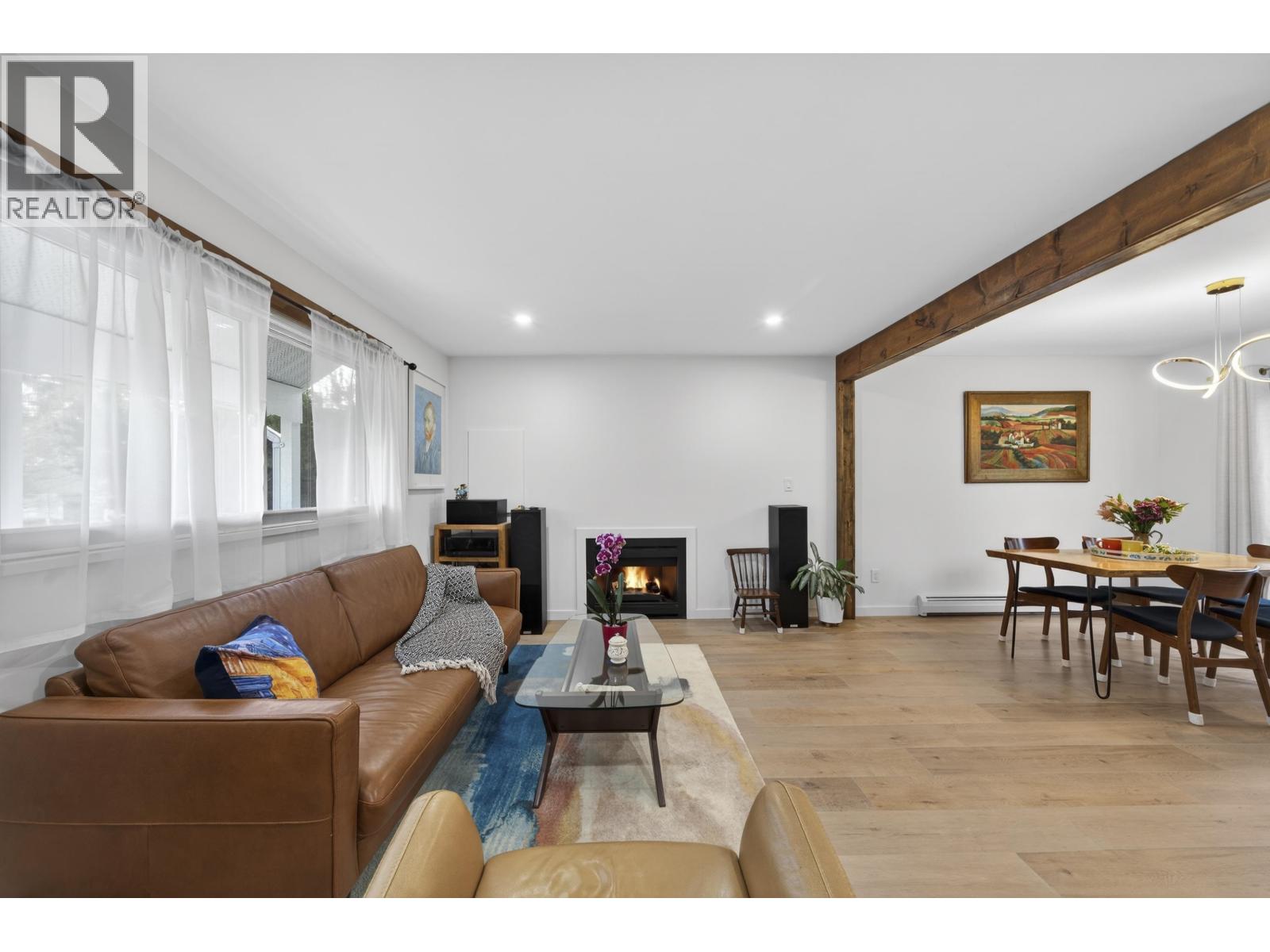 2005 LONDON STREET, New Westminster