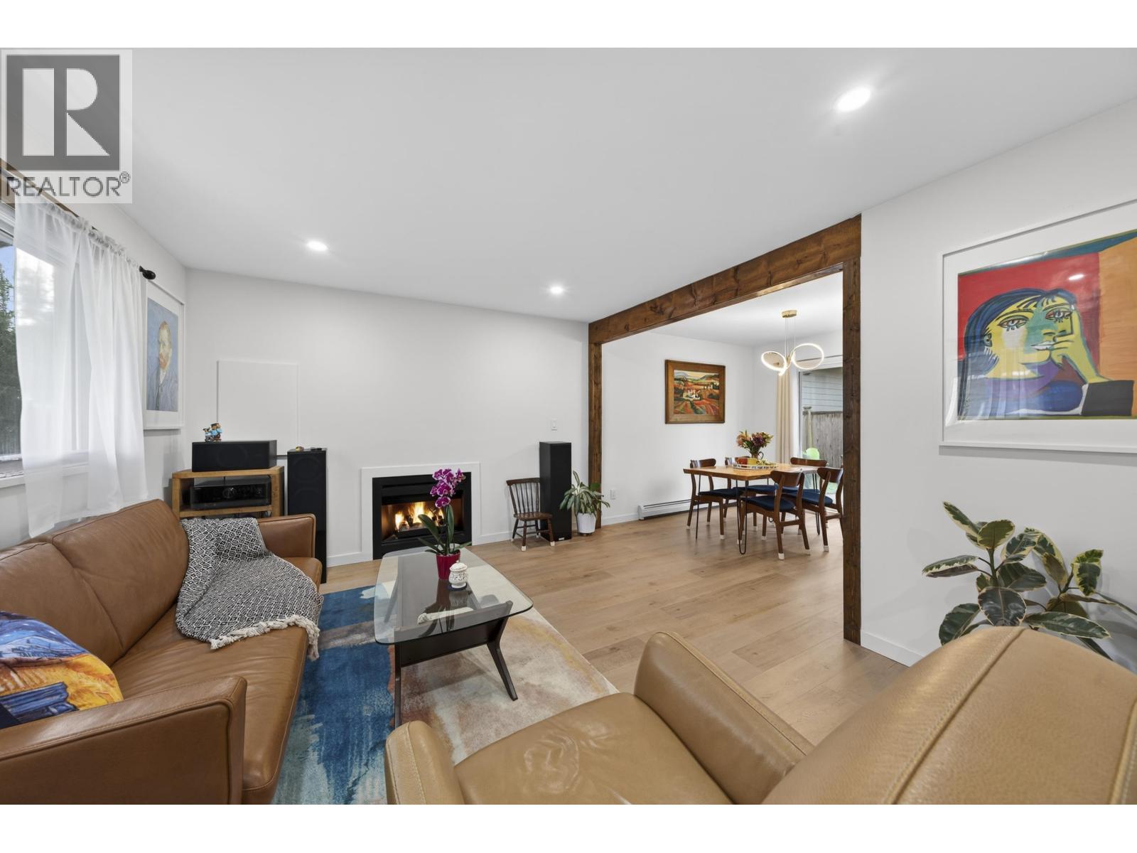 2005 LONDON STREET, New Westminster