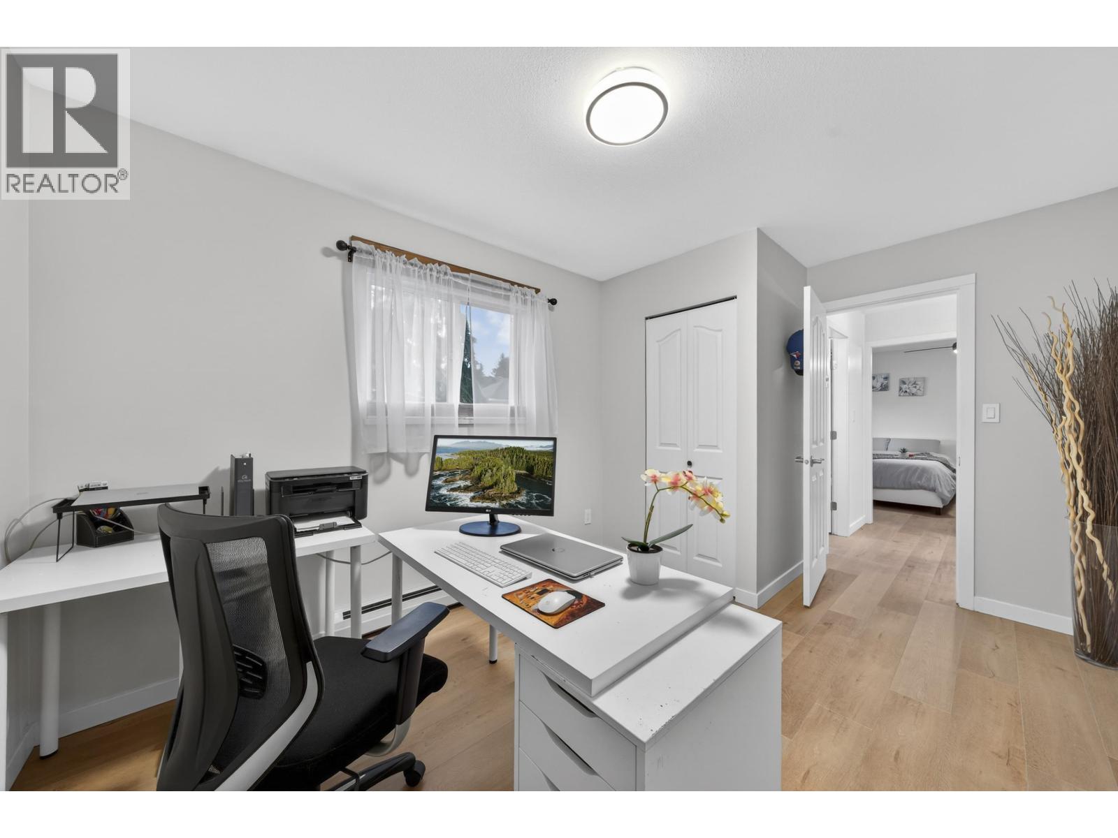 2005 LONDON STREET, New Westminster