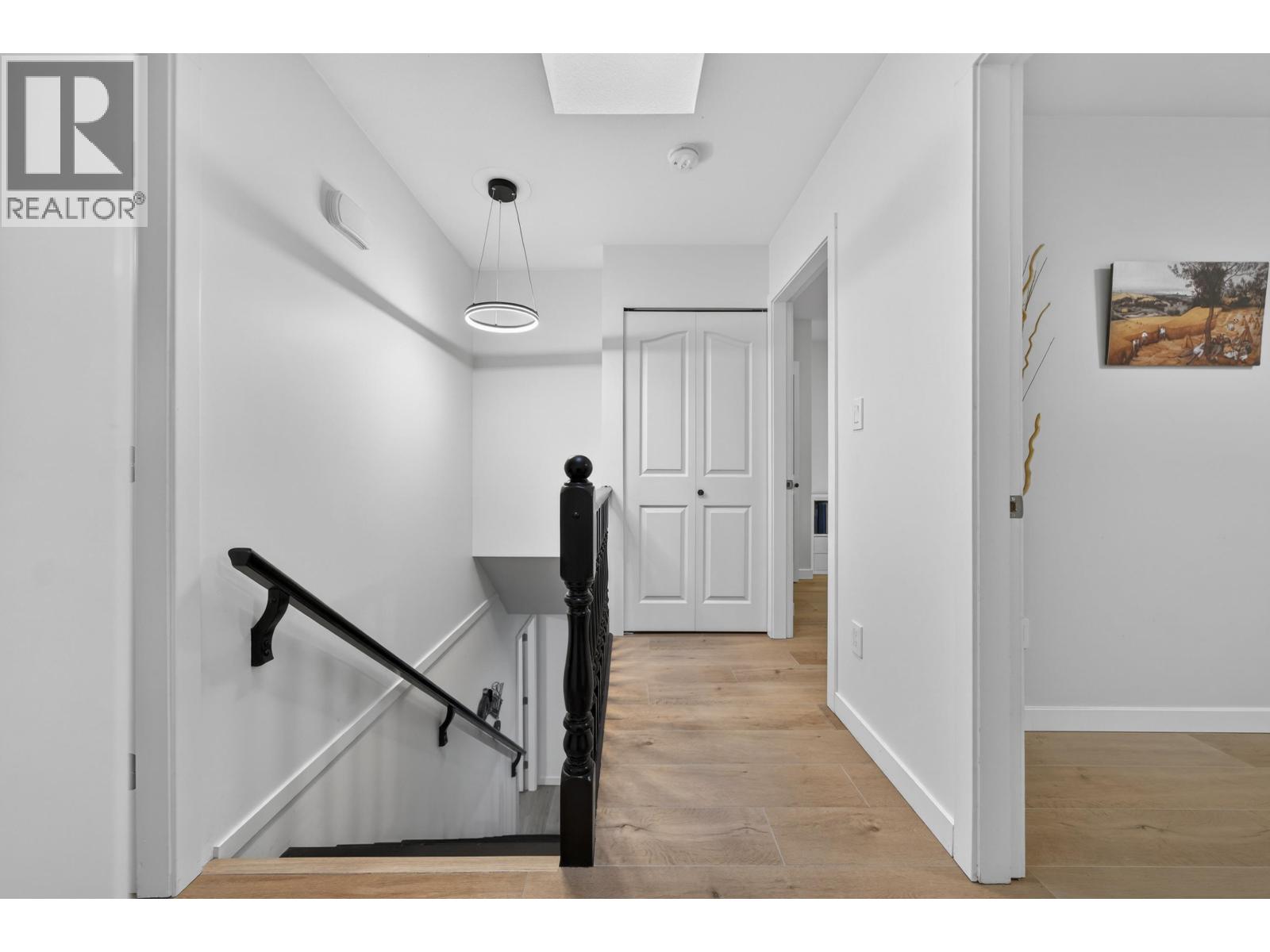 2005 LONDON STREET, New Westminster