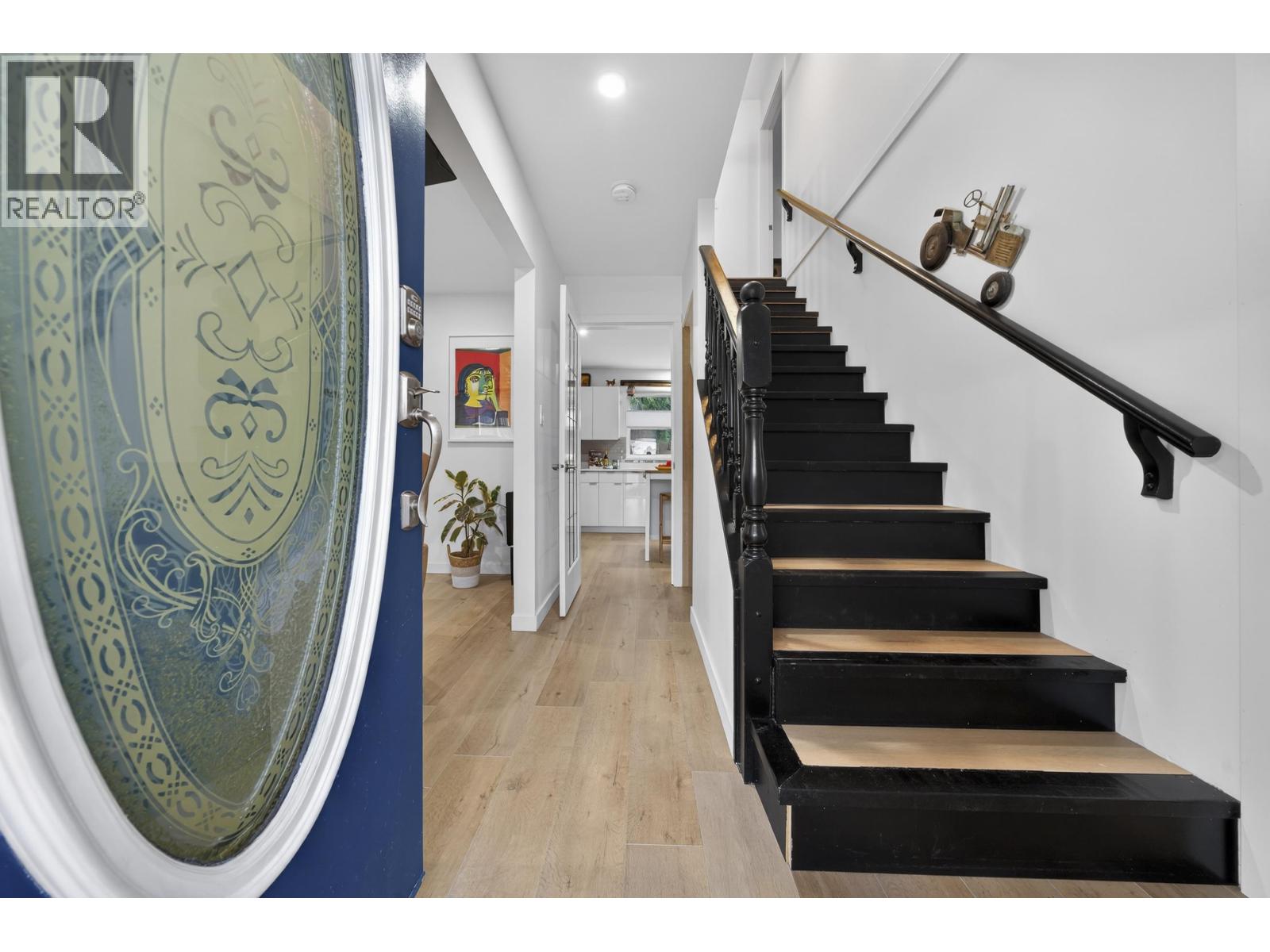 2005 LONDON STREET, New Westminster