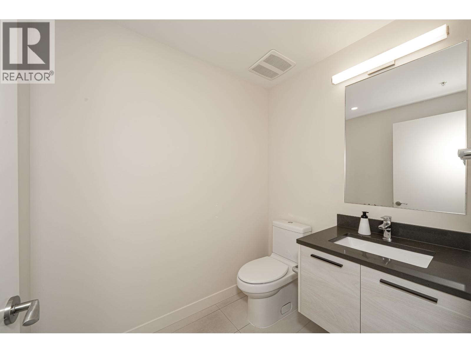 TH1 6288 CASSIE AVENUE, Burnaby