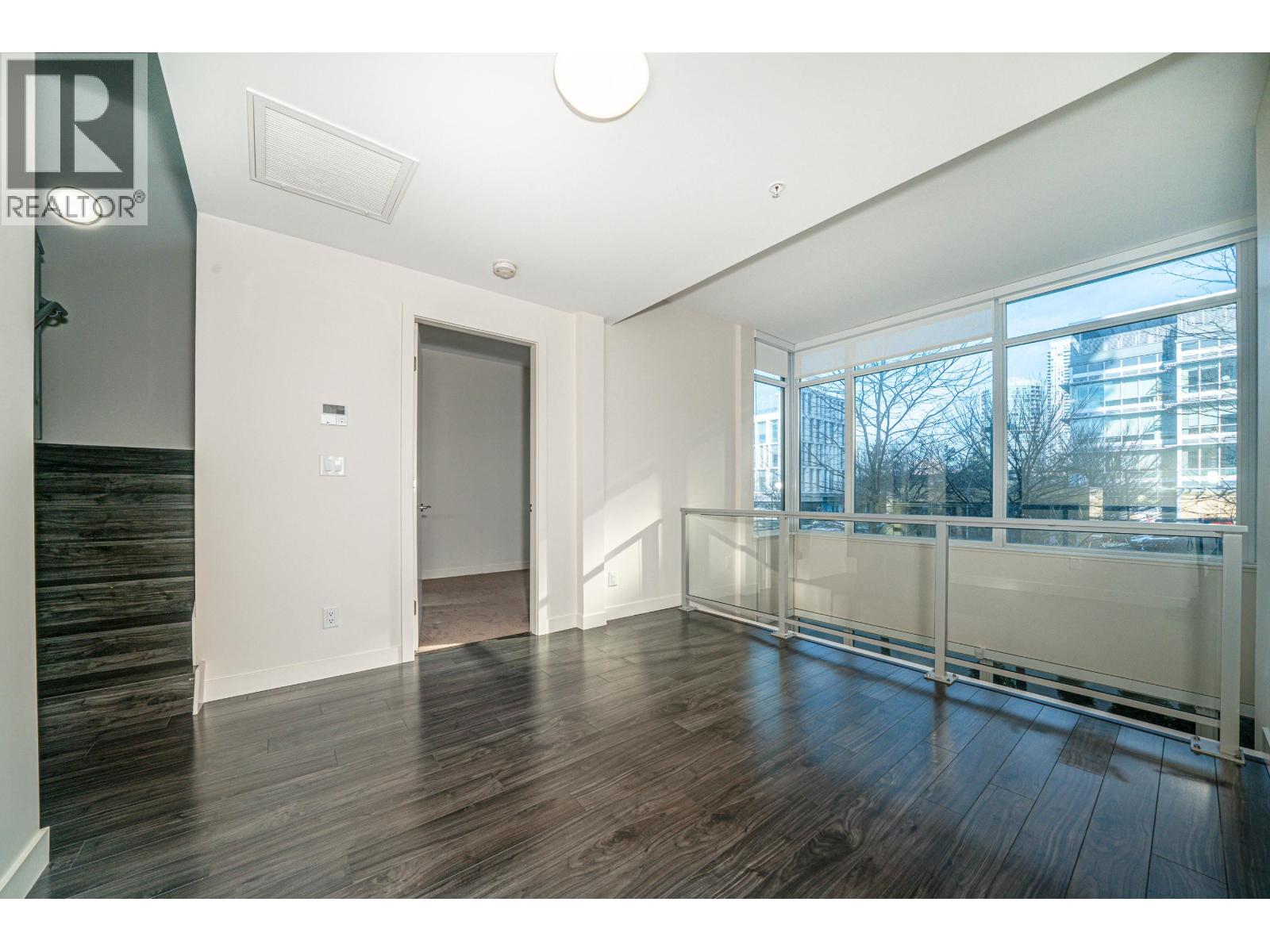 TH1 6288 CASSIE AVENUE, Burnaby