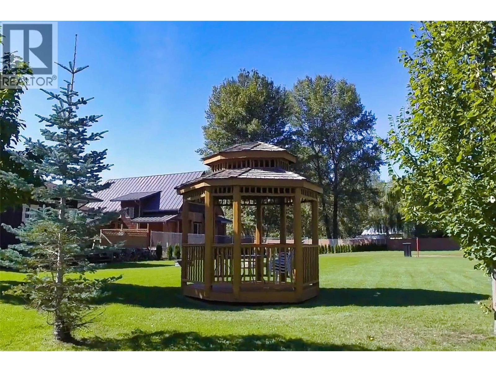 2633 Squilax Anglemont Road Unit# 120, Lee Creek