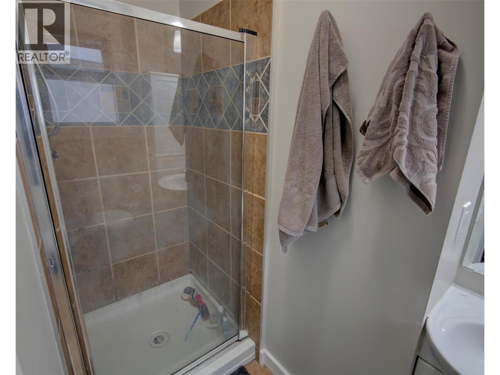 7676 Okanagan Landing Road, Vernon