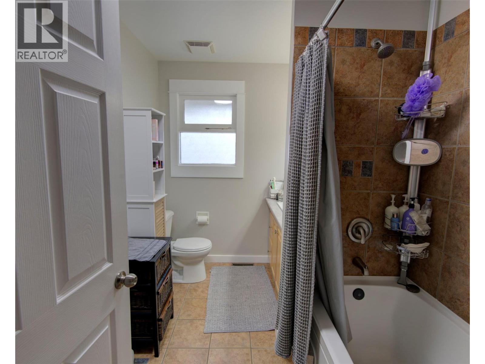 7676 Okanagan Landing Road, Vernon