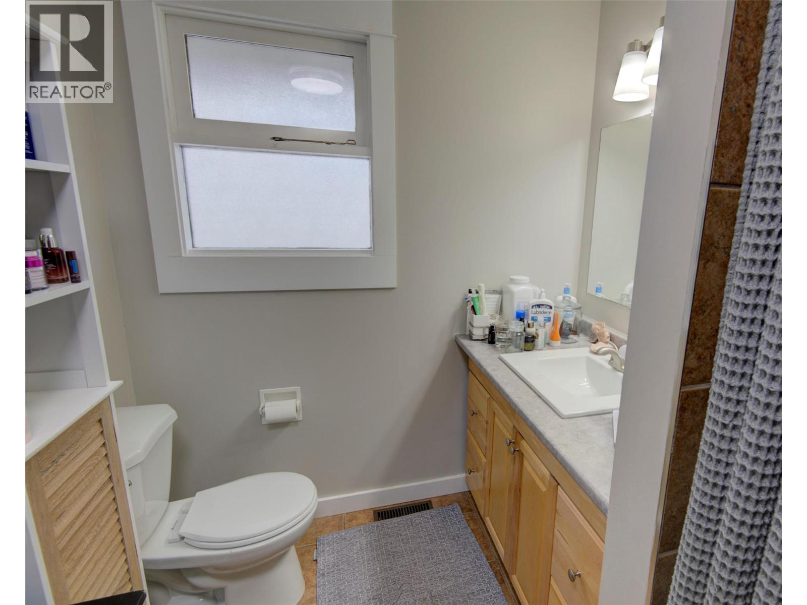 7676 Okanagan Landing Road, Vernon