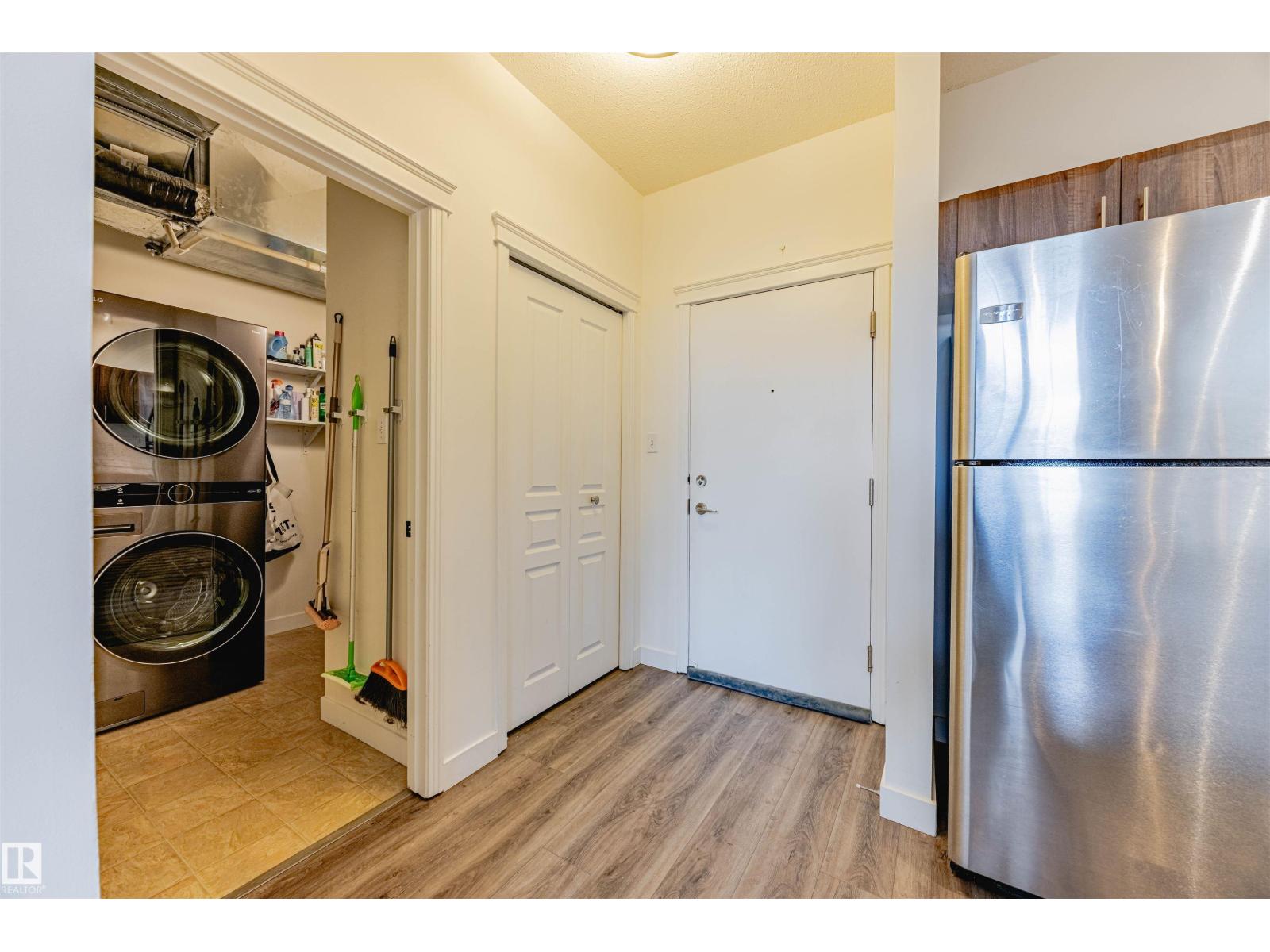 10333 112 ST NW, Edmonton