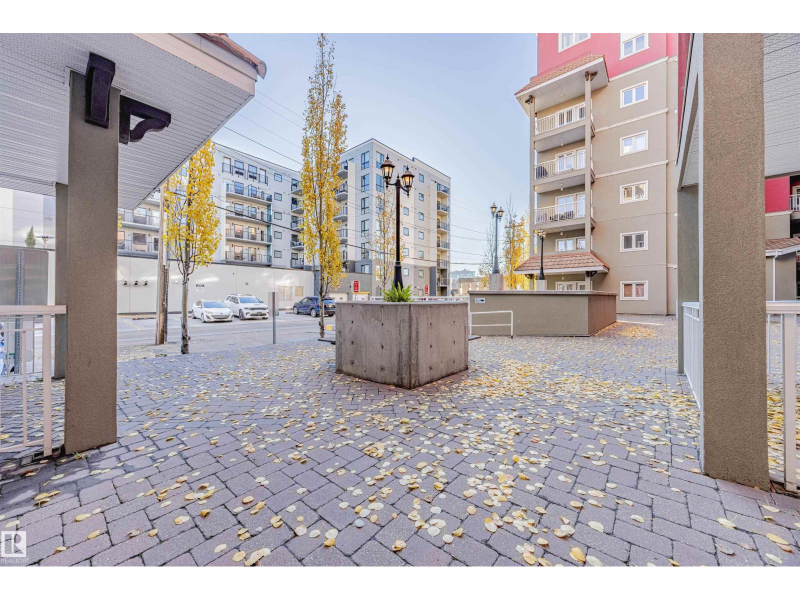 10333 112 ST NW, Edmonton