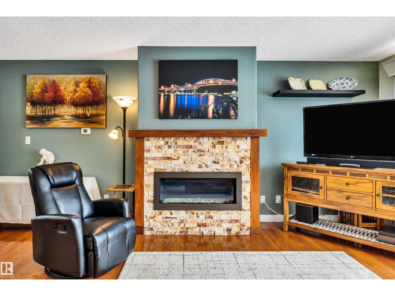 7811 134B AV NW, Edmonton