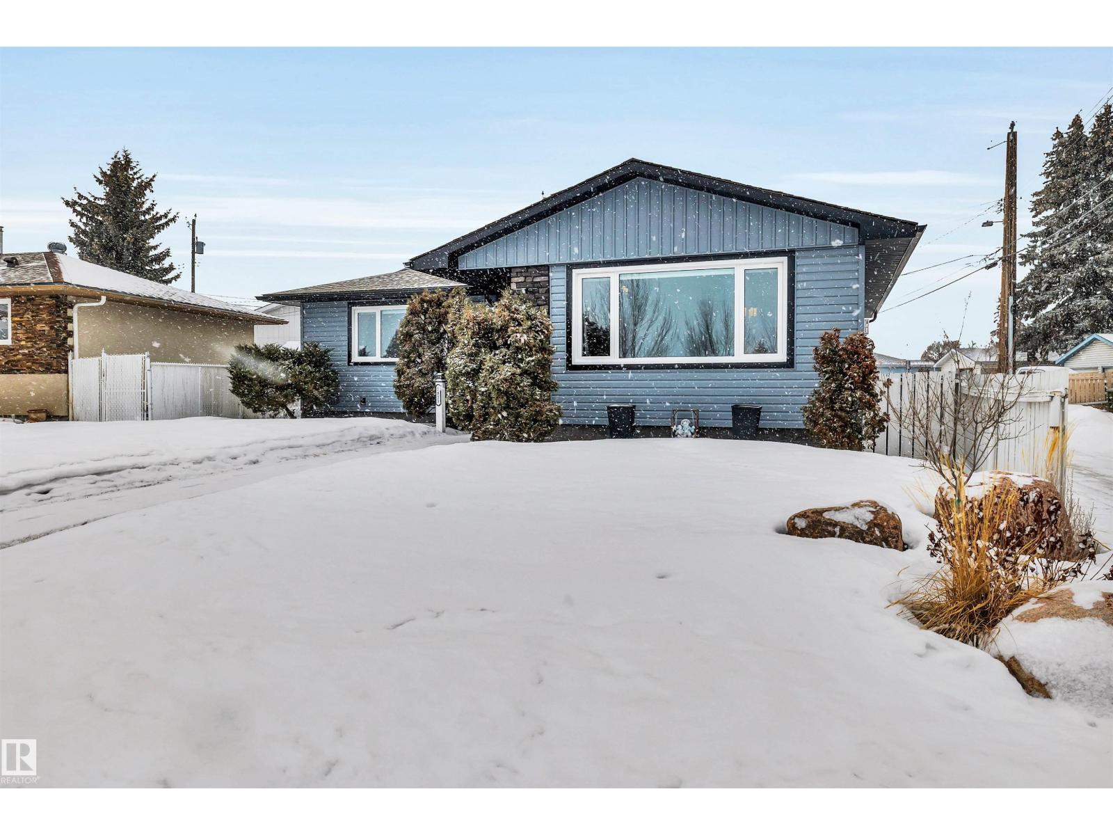 7811 134B AV NW, Edmonton