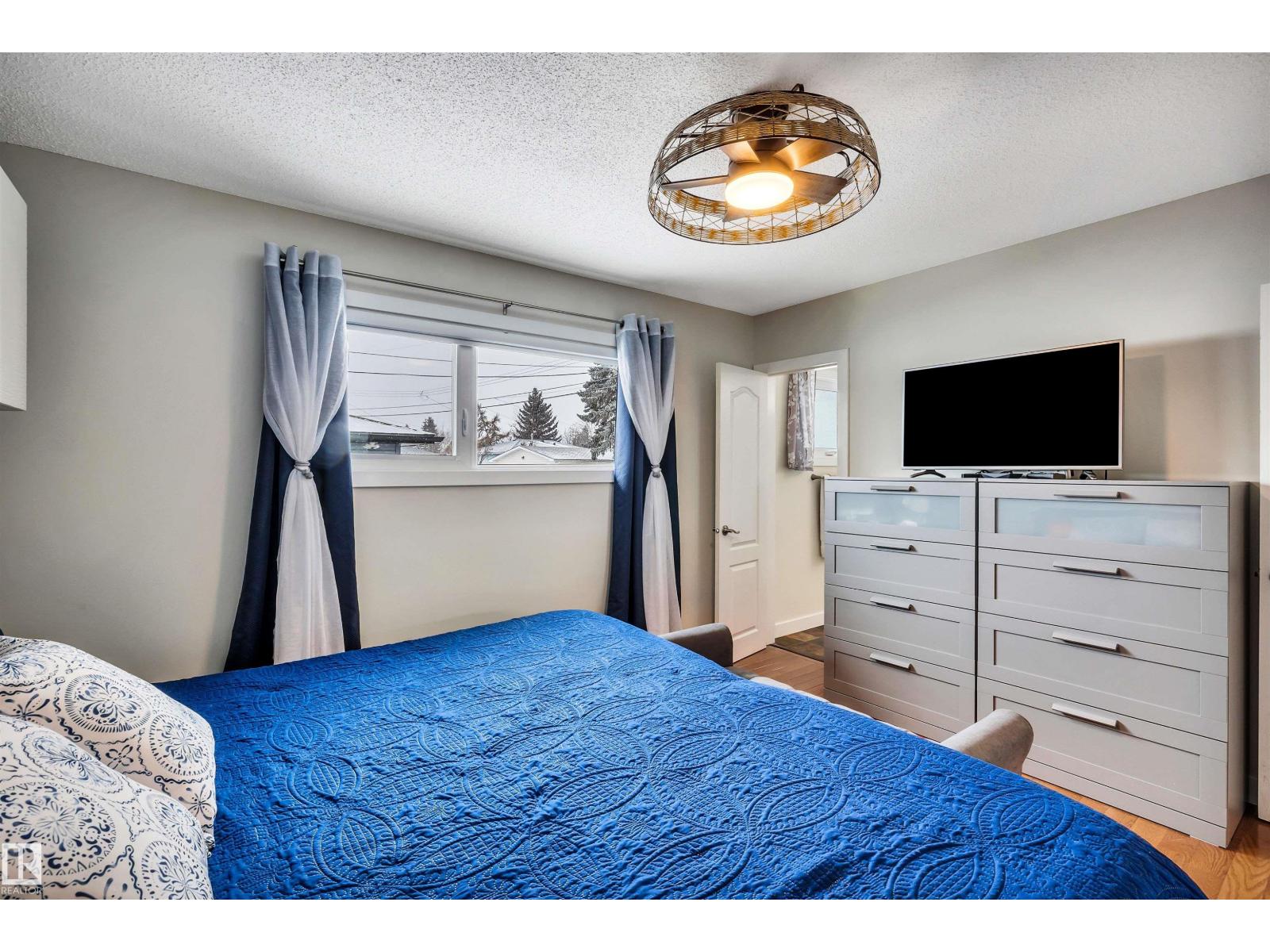 7811 134B AV NW, Edmonton