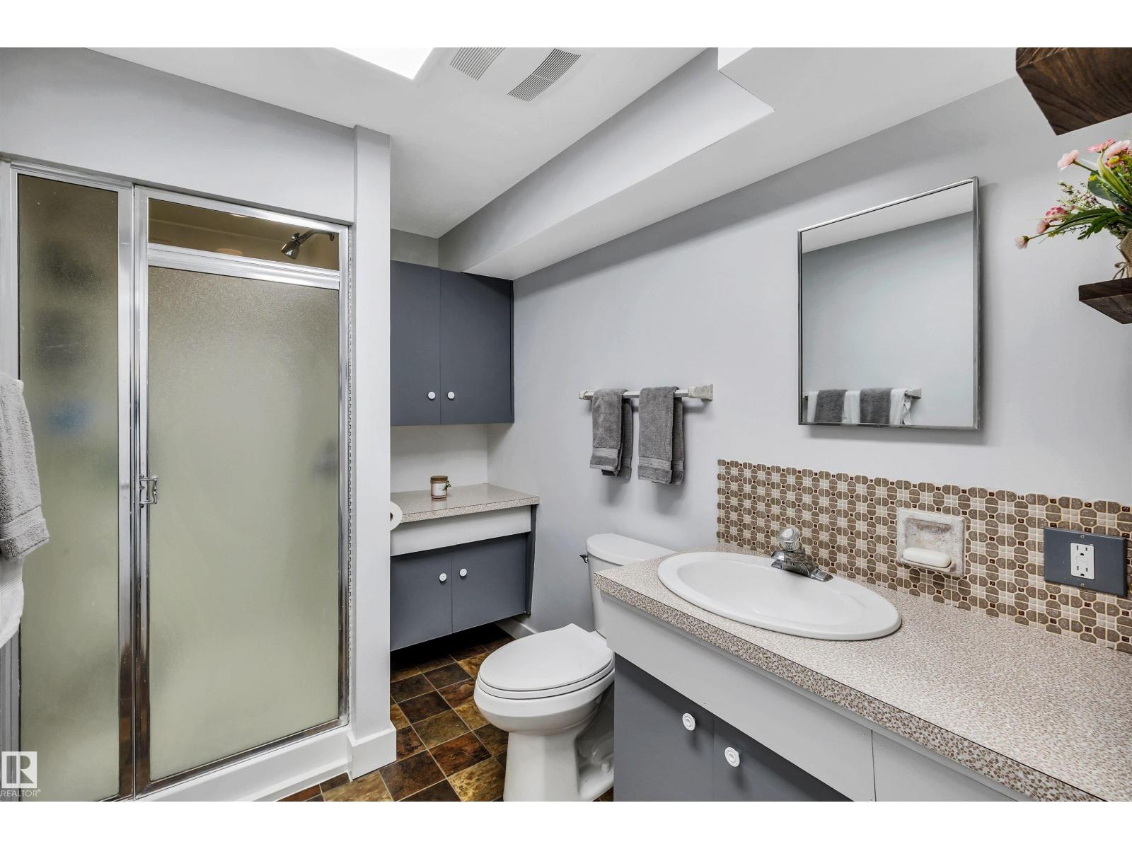 7811 134B AV NW, Edmonton