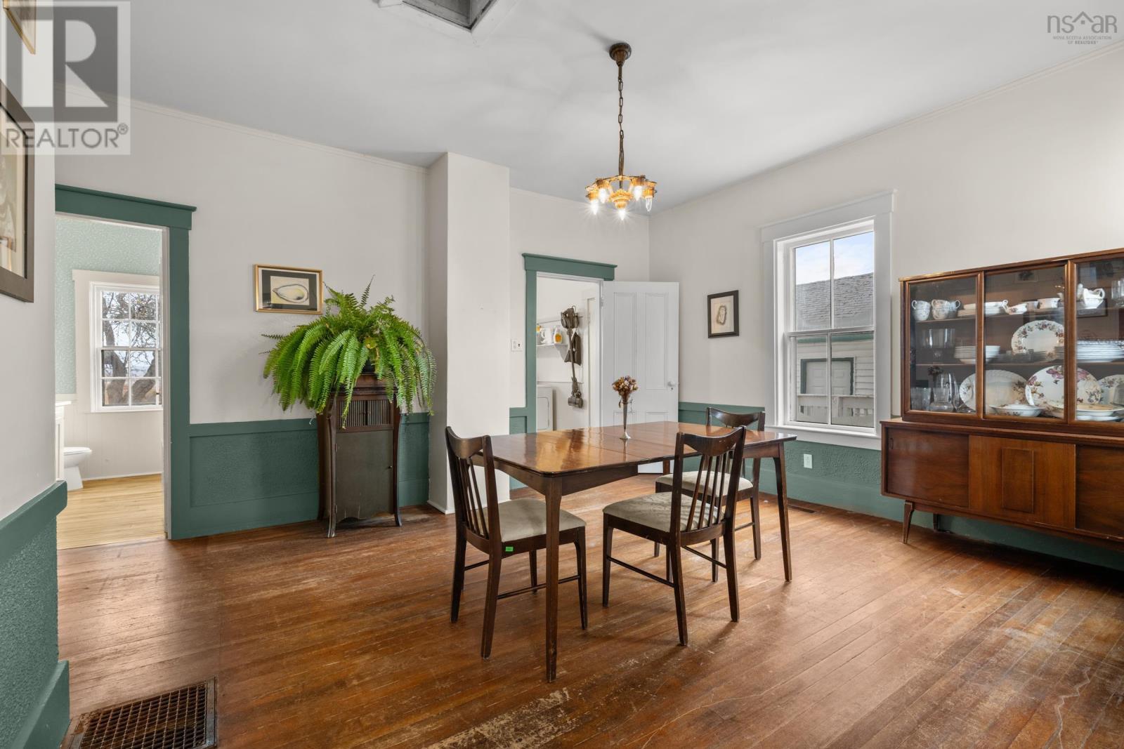 Property 12 of 44 of 4617 Highway 215