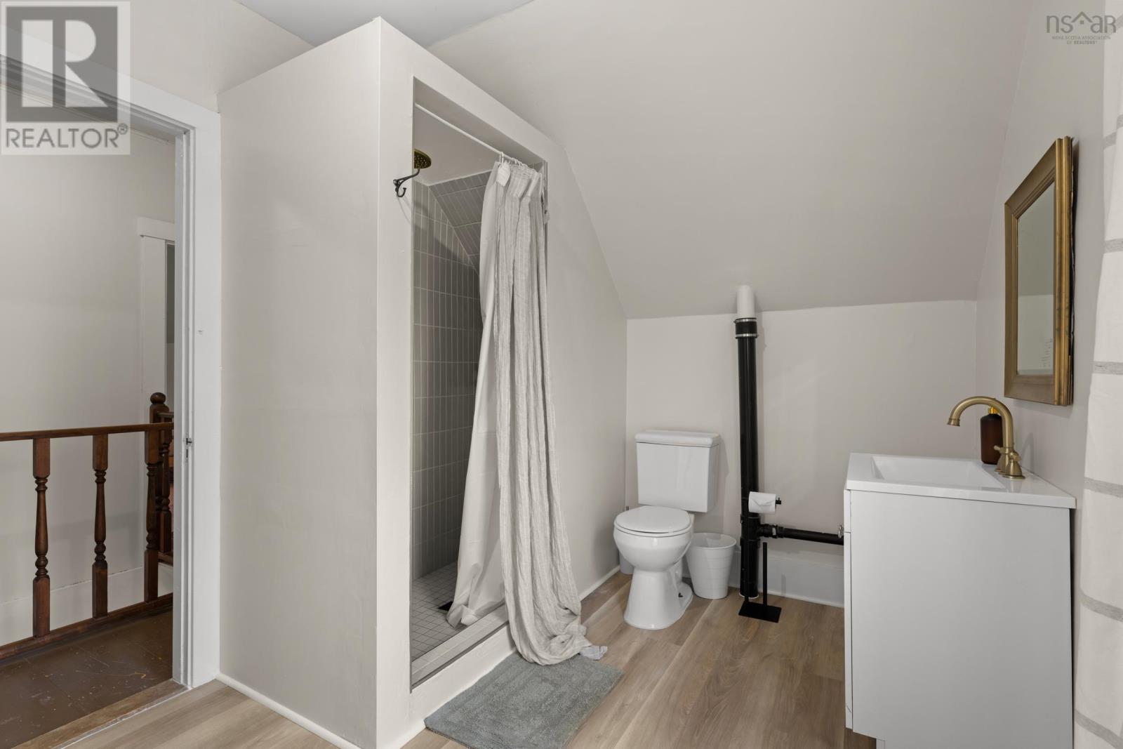 Property 31 of 44 of 4617 Highway 215