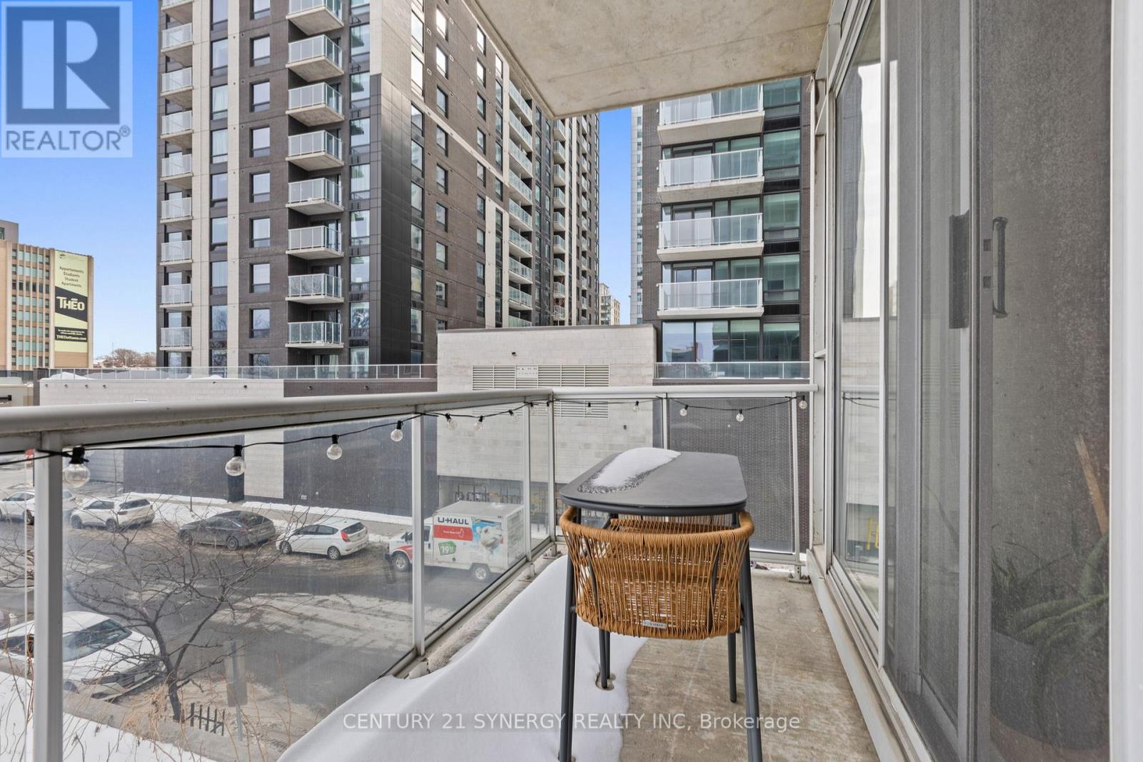 #303 179 GEORGE STREET - 25