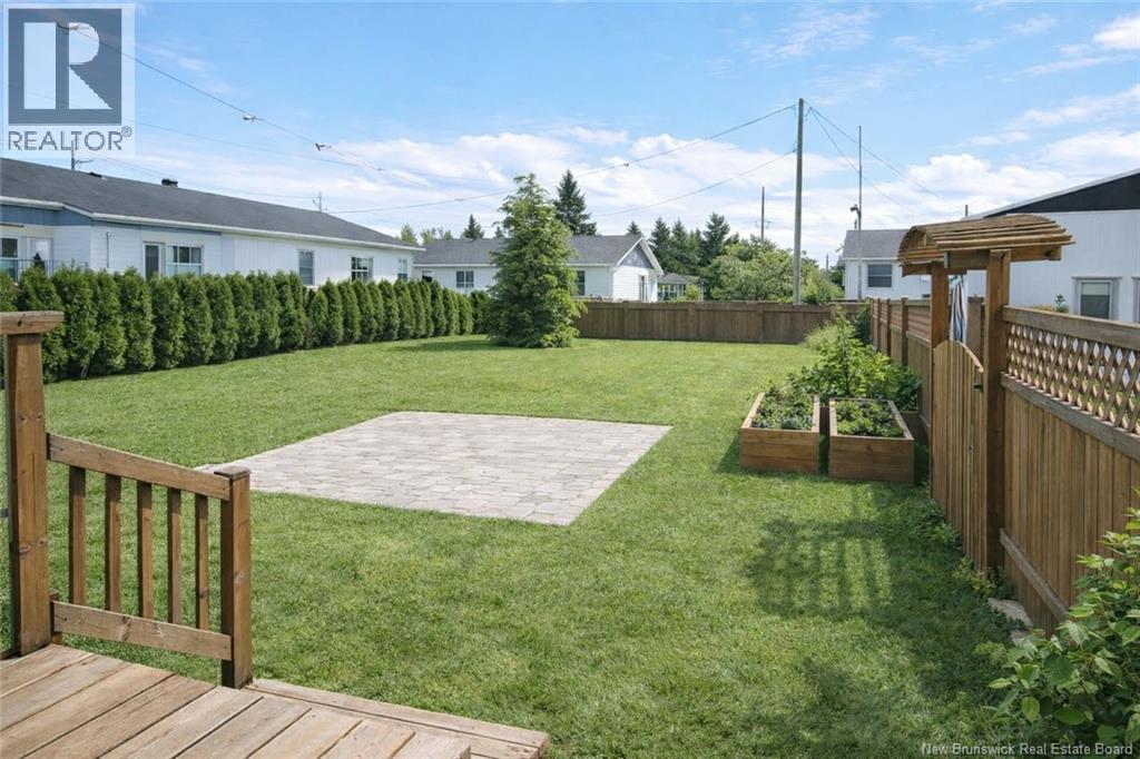 460 Saulnier Street - 4