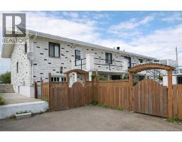 460 Saulnier Street, photo 3