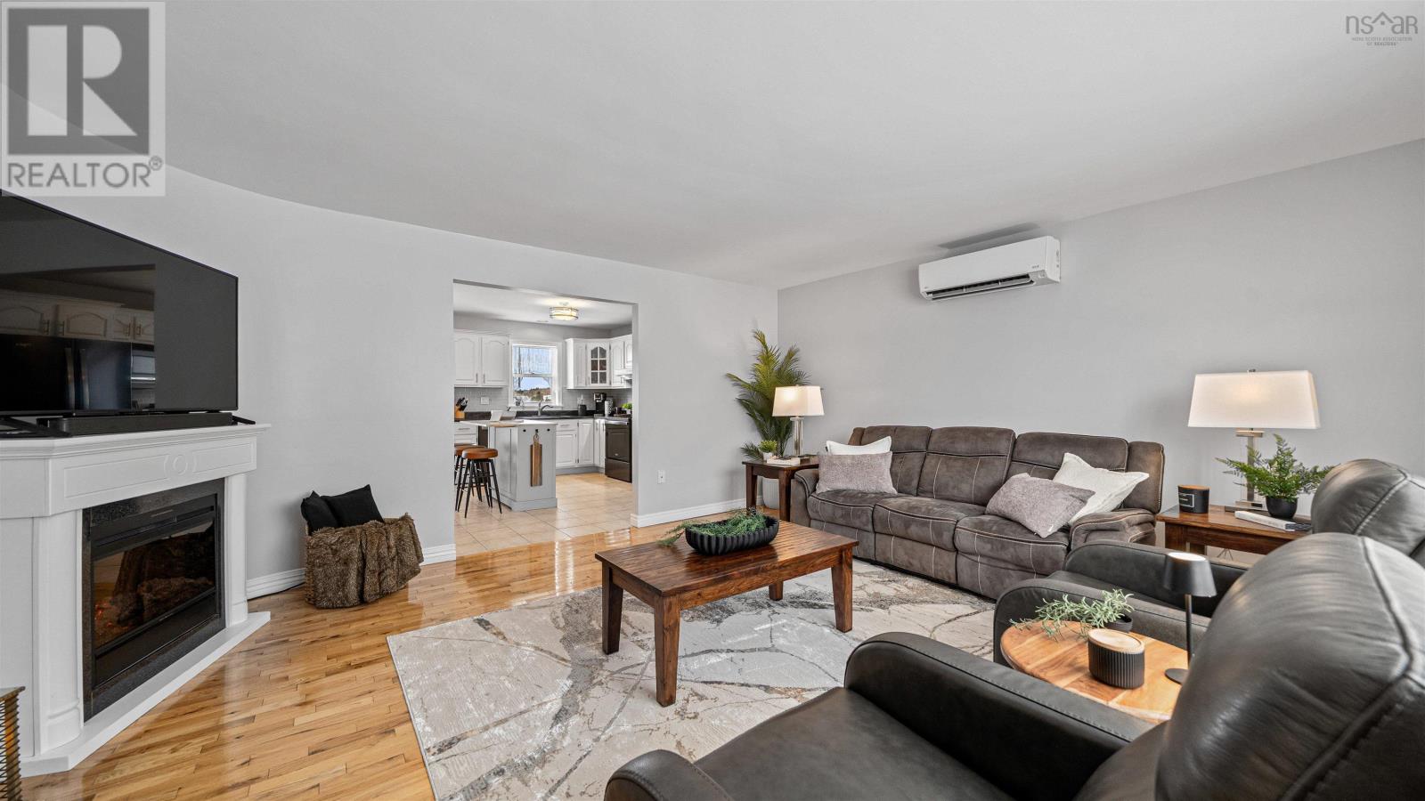 Property 15 of 49 of 12 Kaye Street