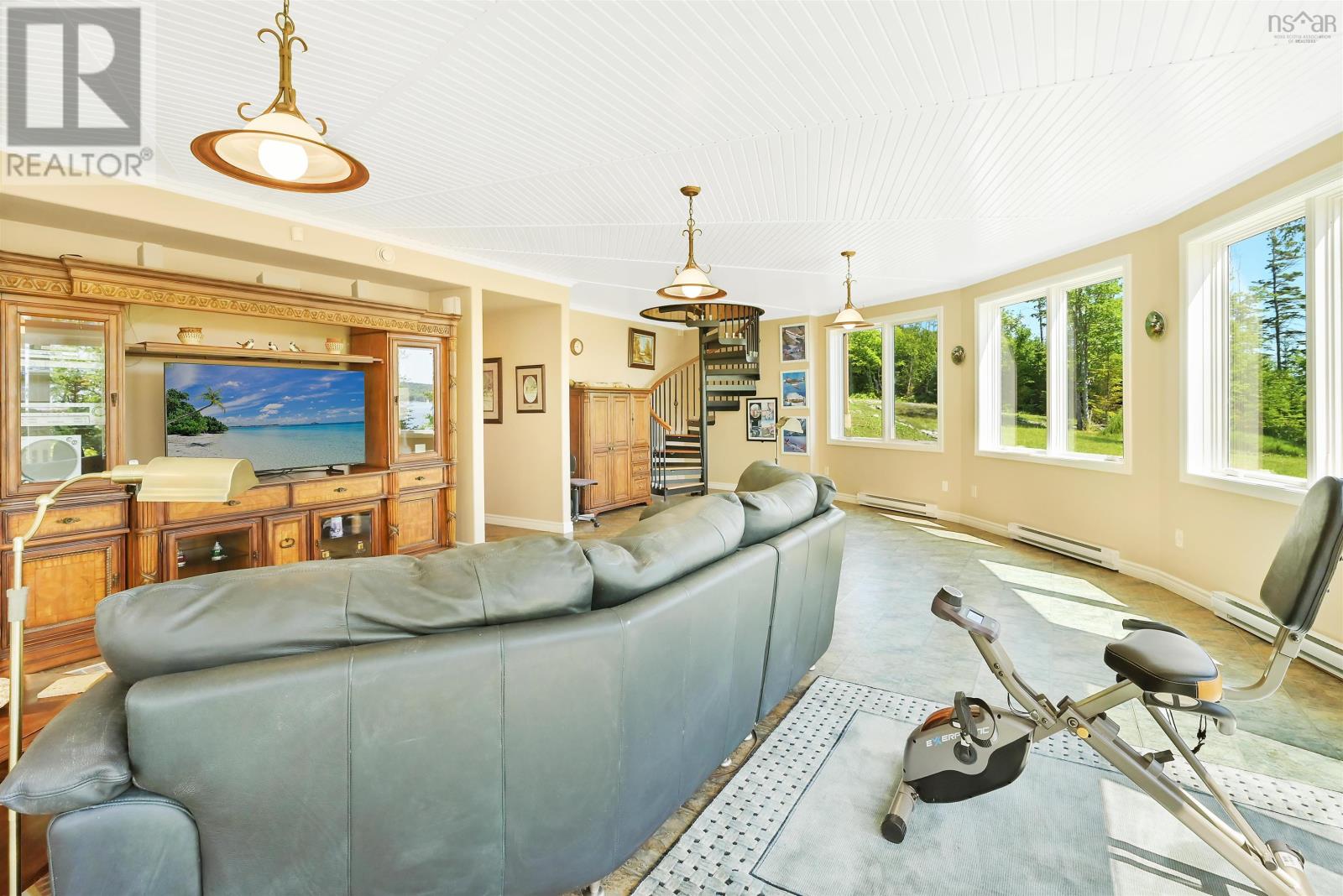 Property 36 of 49 of 458 Maple Drive