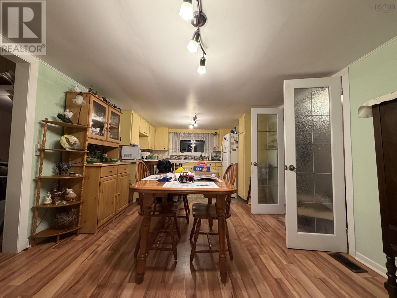 Property 9 of 28 of 1109 Highway 236