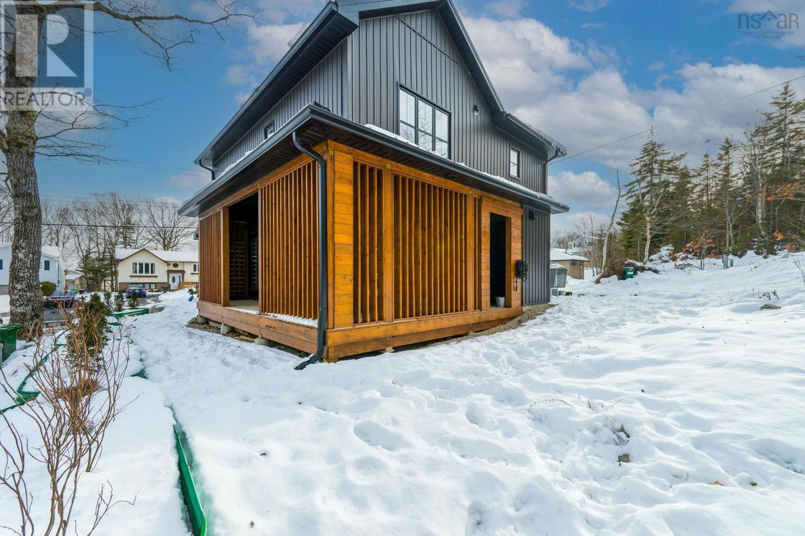 Property 28 of 33 of 105 Charles Road