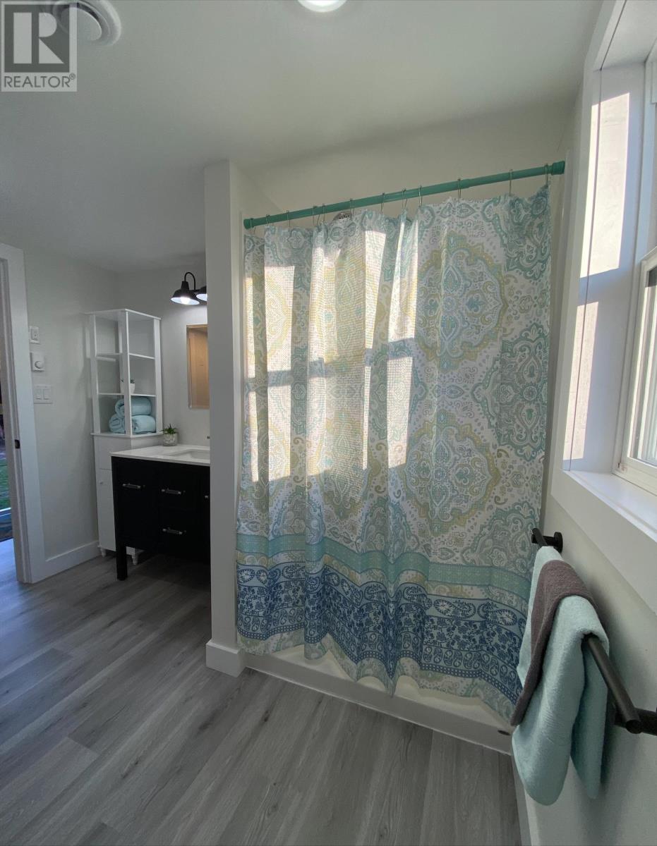 2751 PETERS ROAD - 16