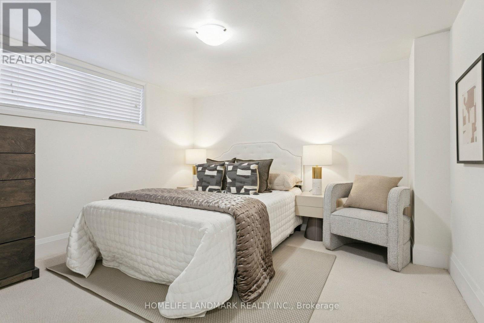 59 KENNETH WOOD CRESCENT - Photo 4 of 34, Toronto (Newtonbrook East), Ontario