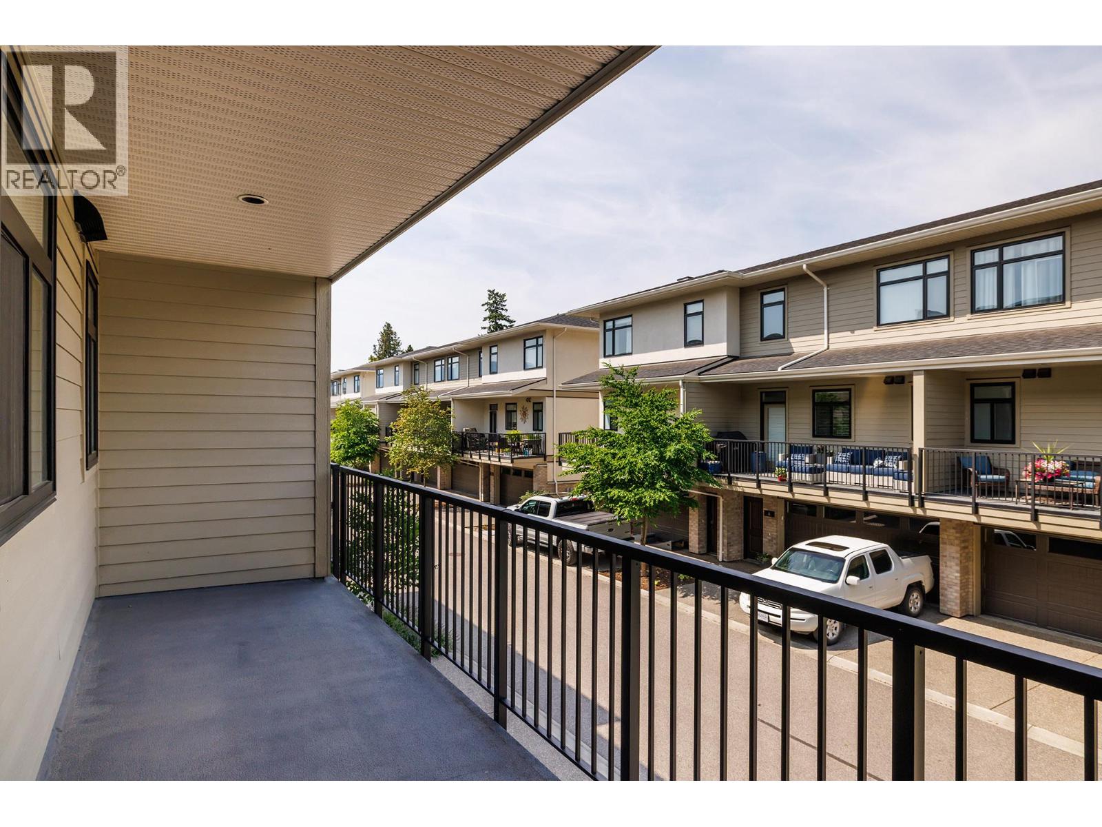 3 1102 Cameron Avenue, Kelowna