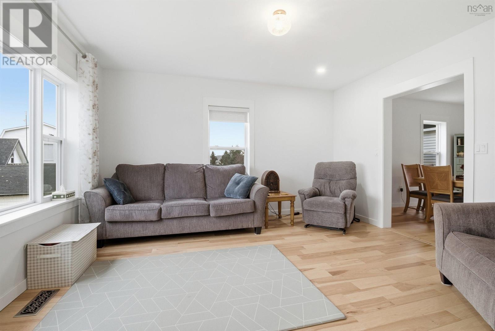 Property 14 of 40 of 15 Five Houses Road