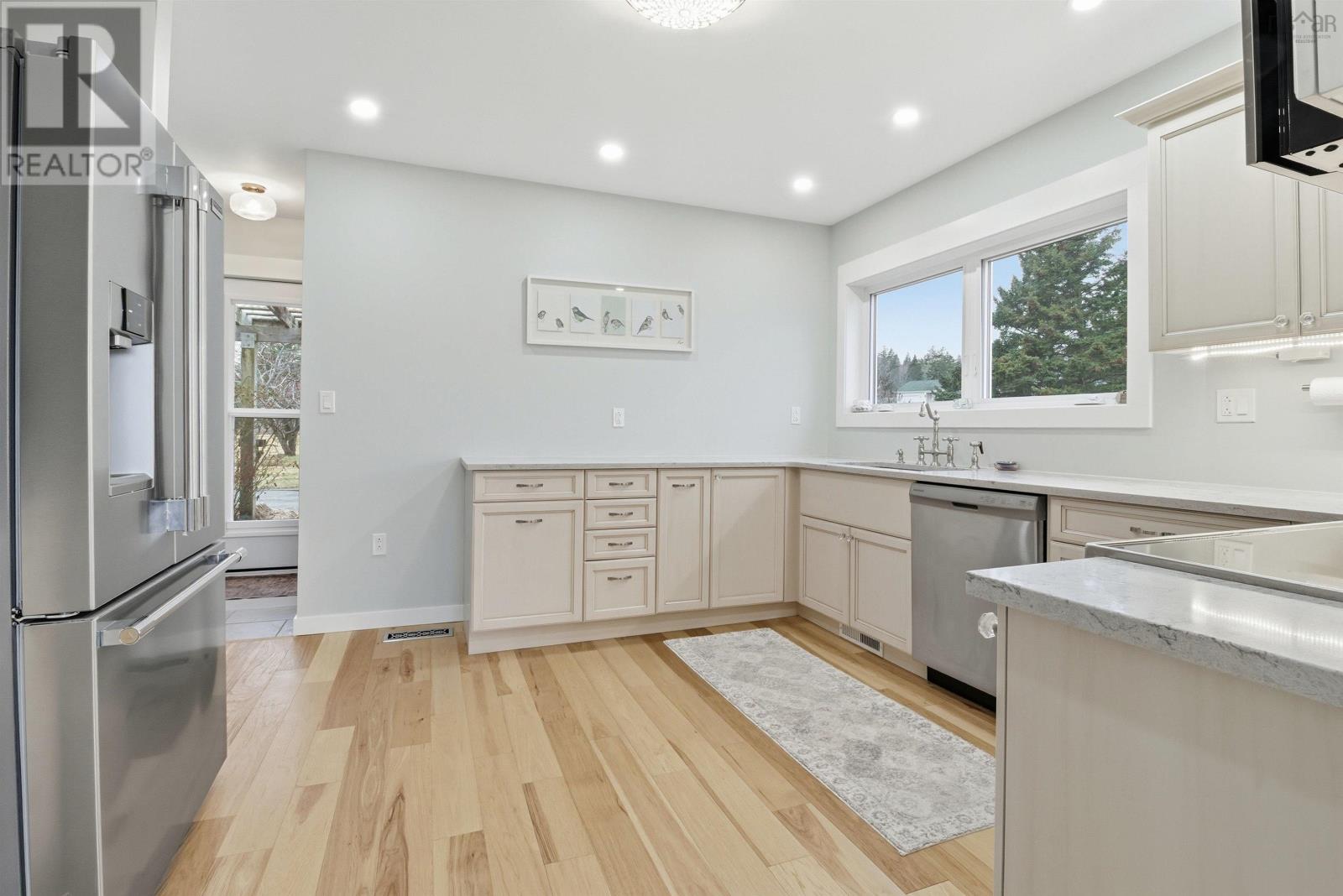 Property 7 of 40 of 15 Five Houses Road