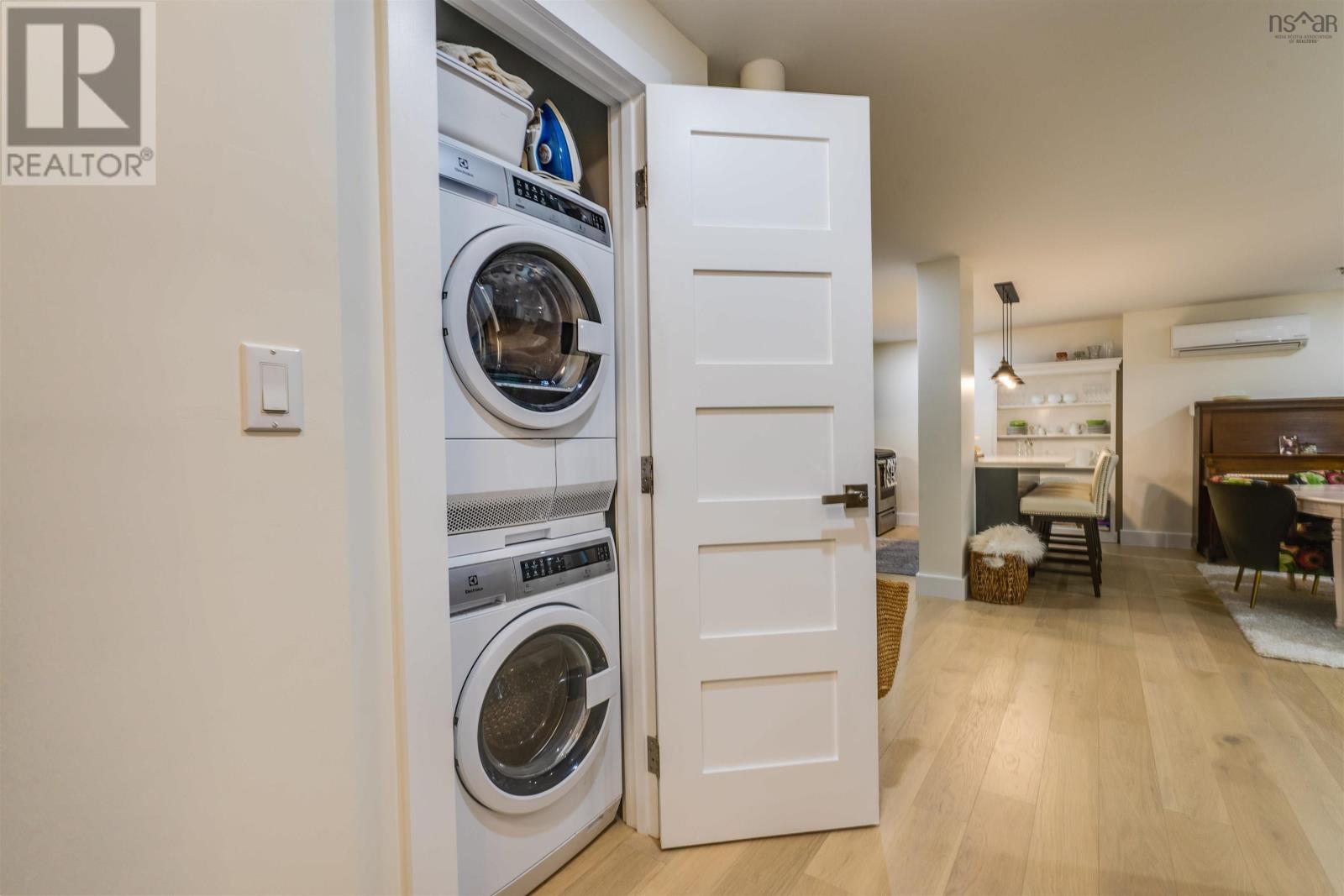 Property 15 of 21 of 103 151 Ritchie Street