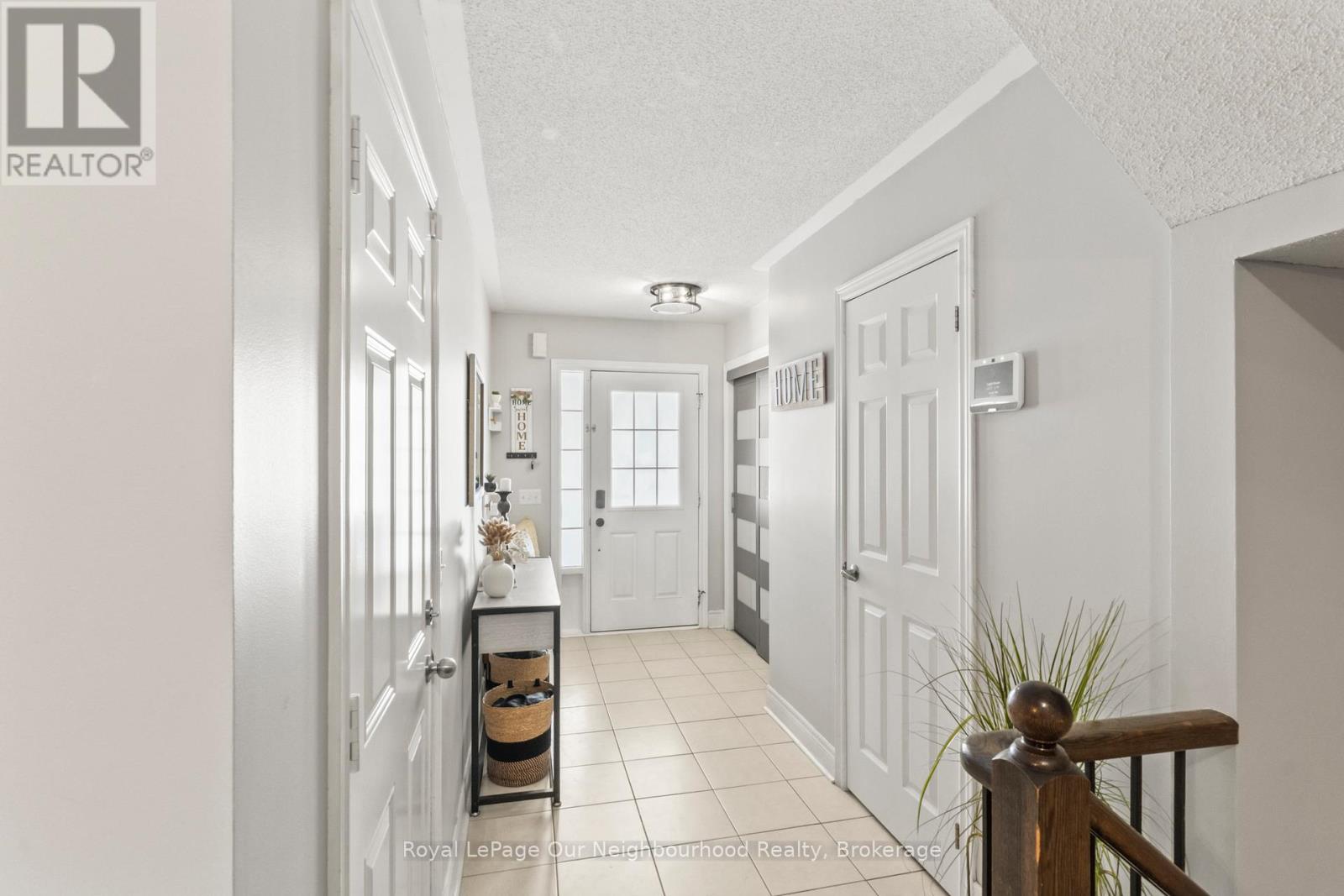 53 KERSEY CRESCENT - Photo 3 of 33, Clarington (Courtice), Ontario