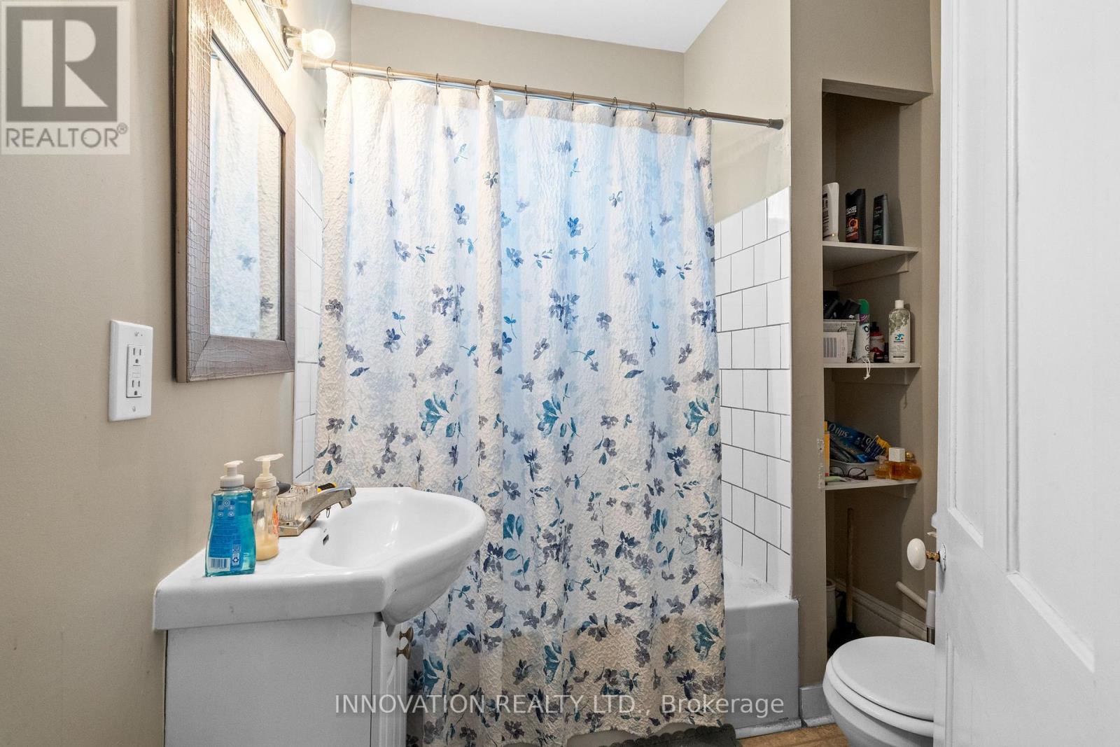 275 BRIDGE STREET - 37