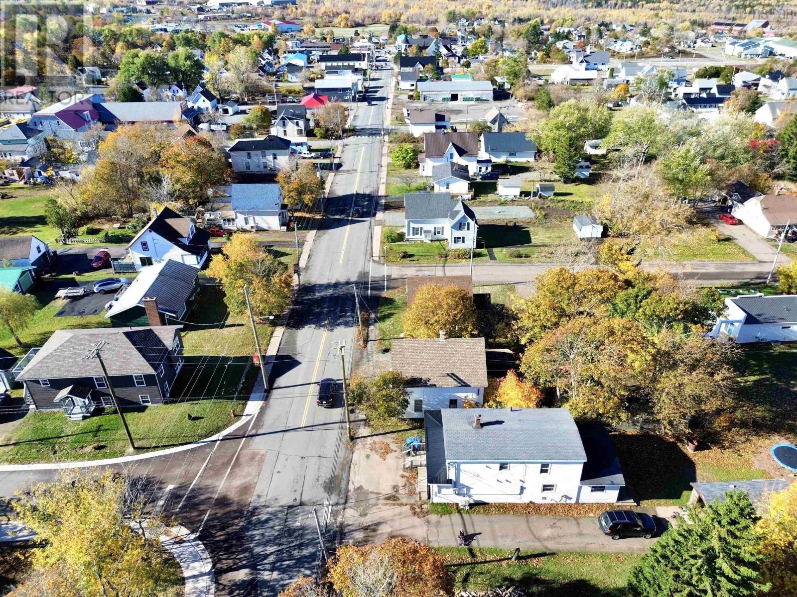 Property 20 of 39 of 128 Main Street