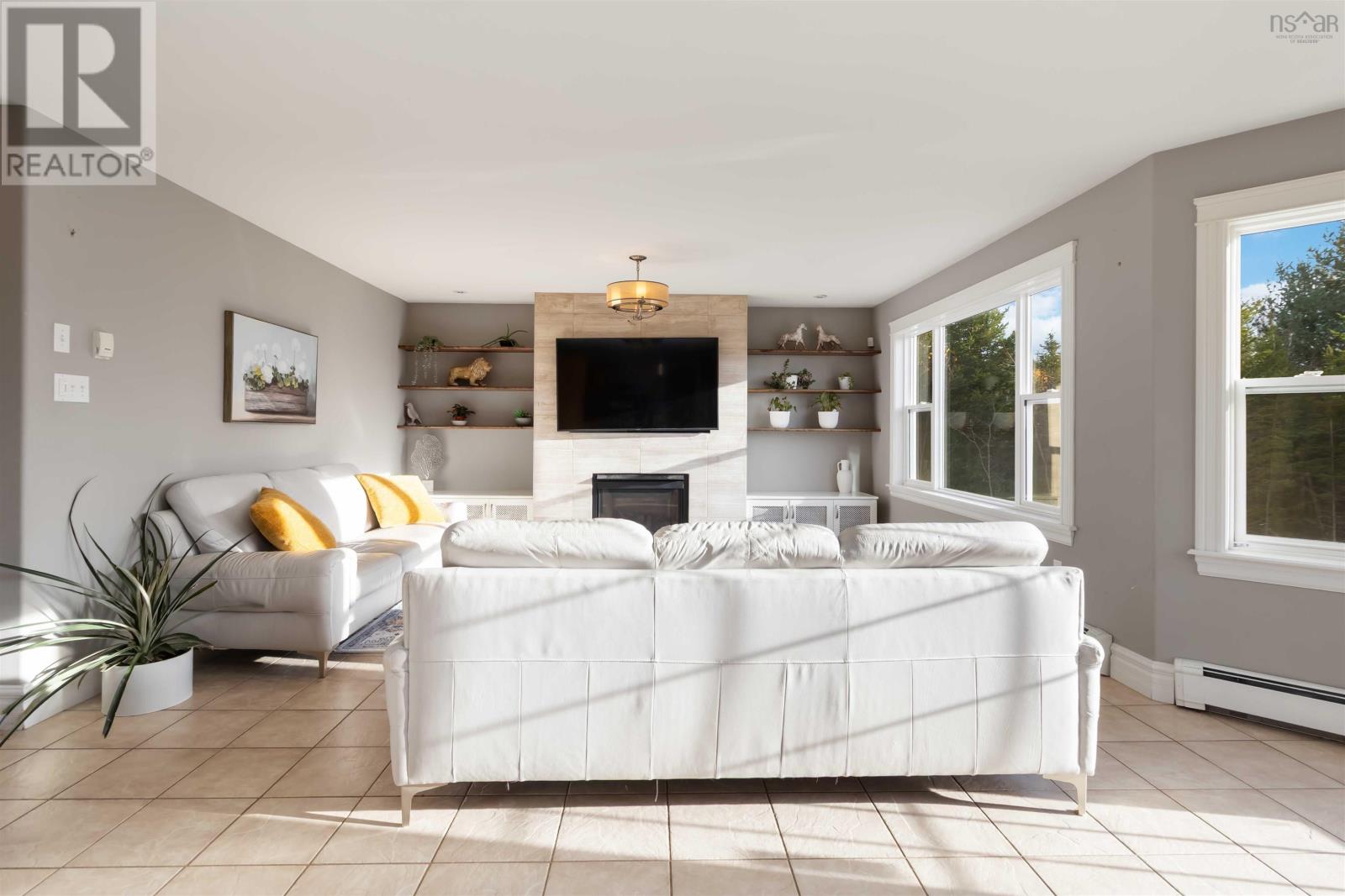 Property 17 of 50 of 39 Homewood Grove