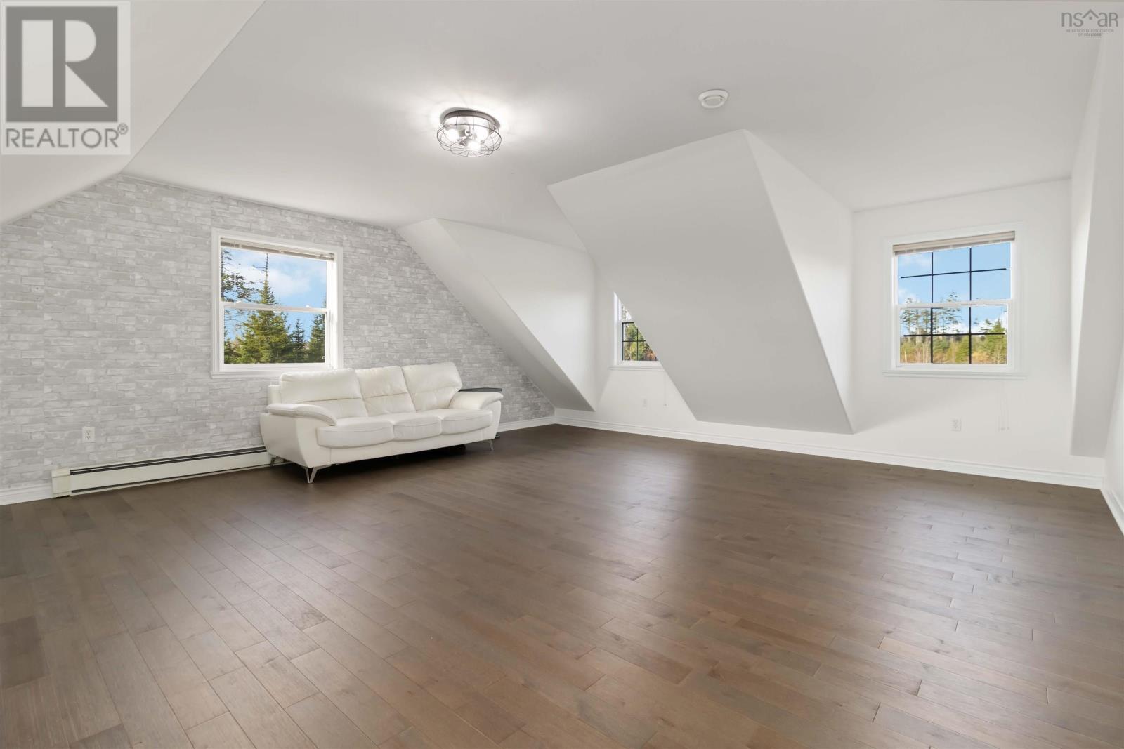 Property 30 of 50 of 39 Homewood Grove