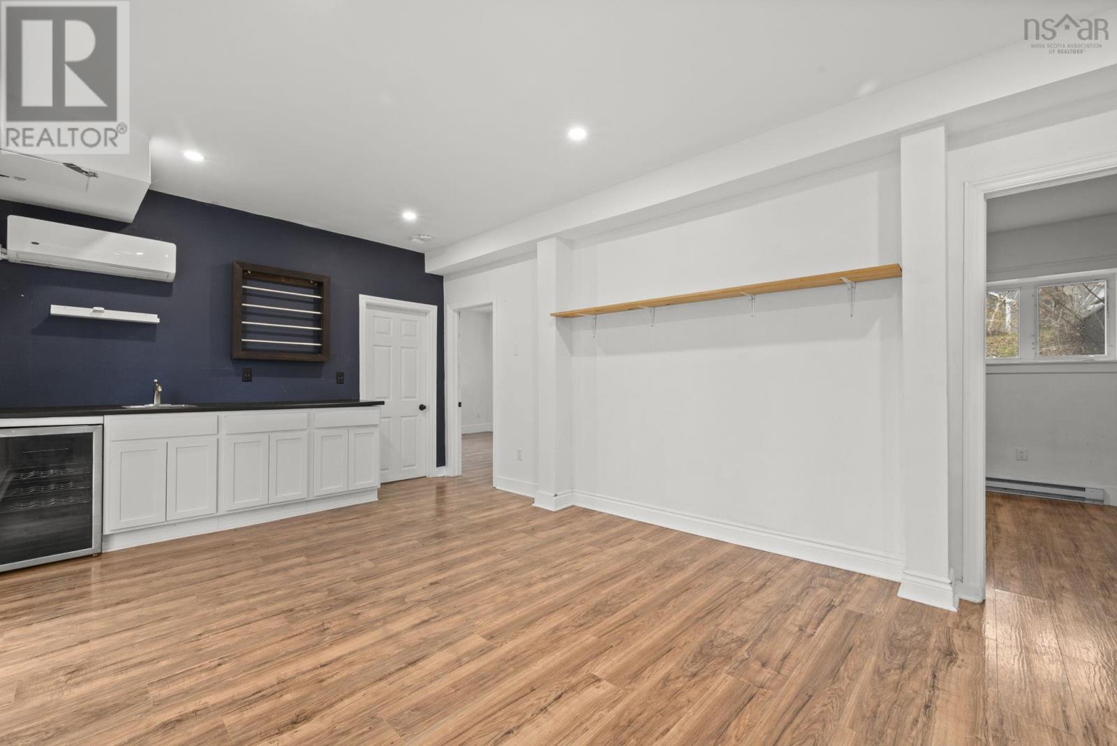 Property 26 of 49 of 687 Waverley Road