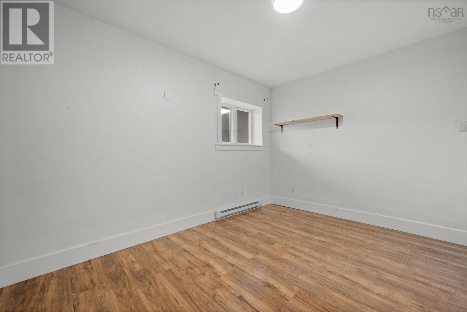 Property 31 of 49 of 687 Waverley Road