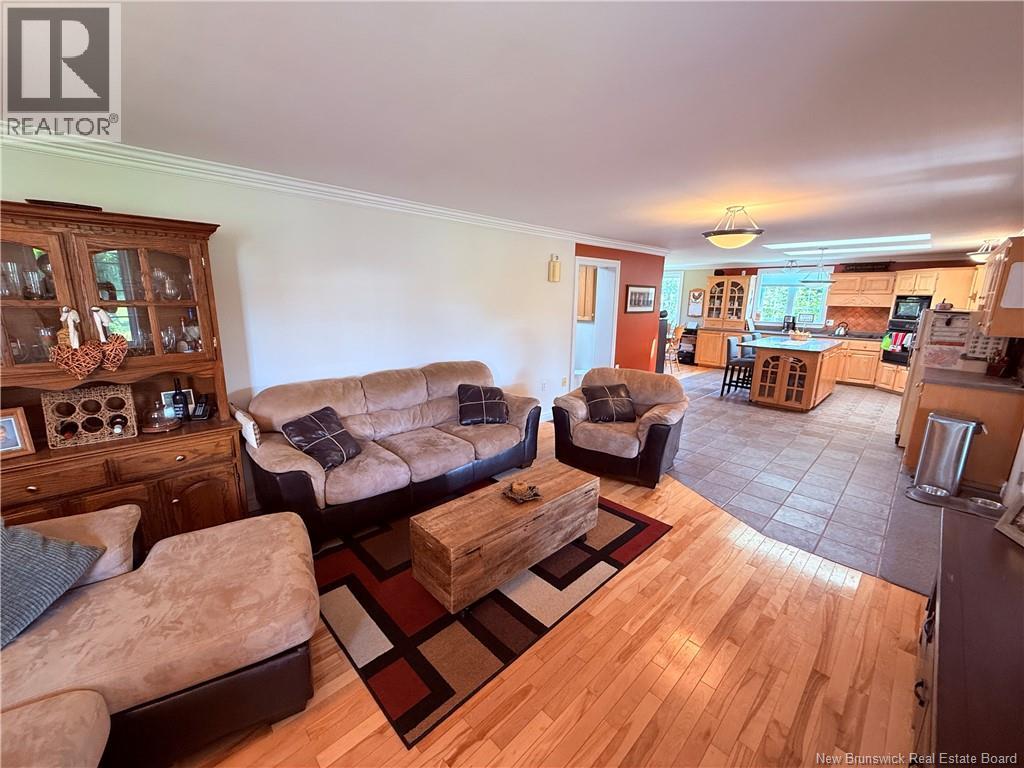621 MOOSE MOUNTAIN ROAD - Image 19