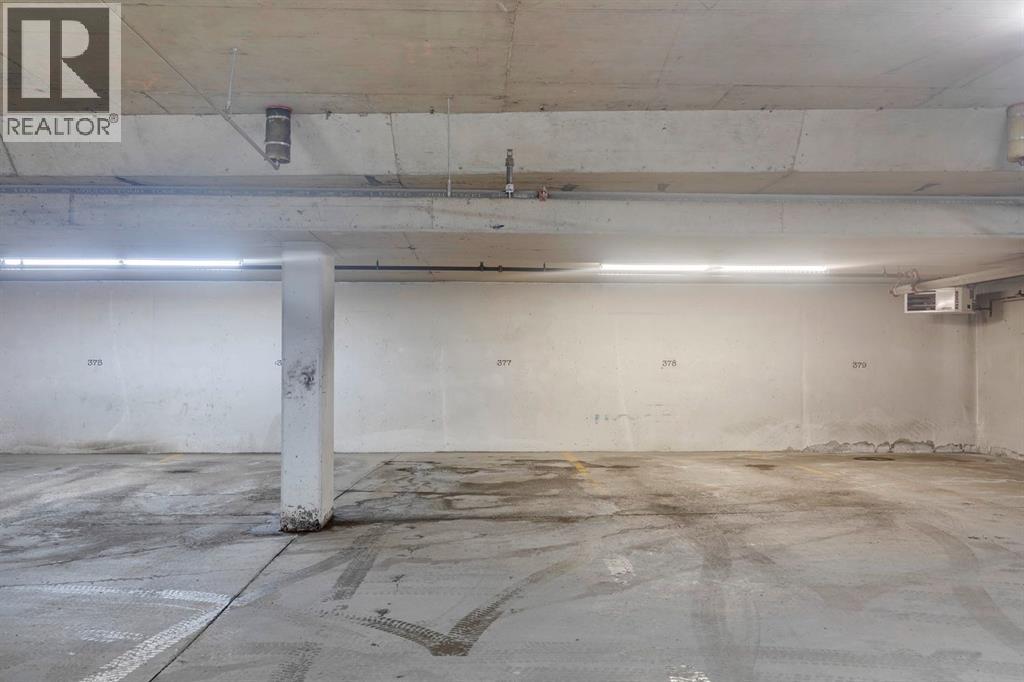 
          140 Rockyledge View Northwest
            <br/>
            <span>Calgary</span>
            , 
            <span>AB</span>
             <span>T3G5Y4</span>
         - Photo 23