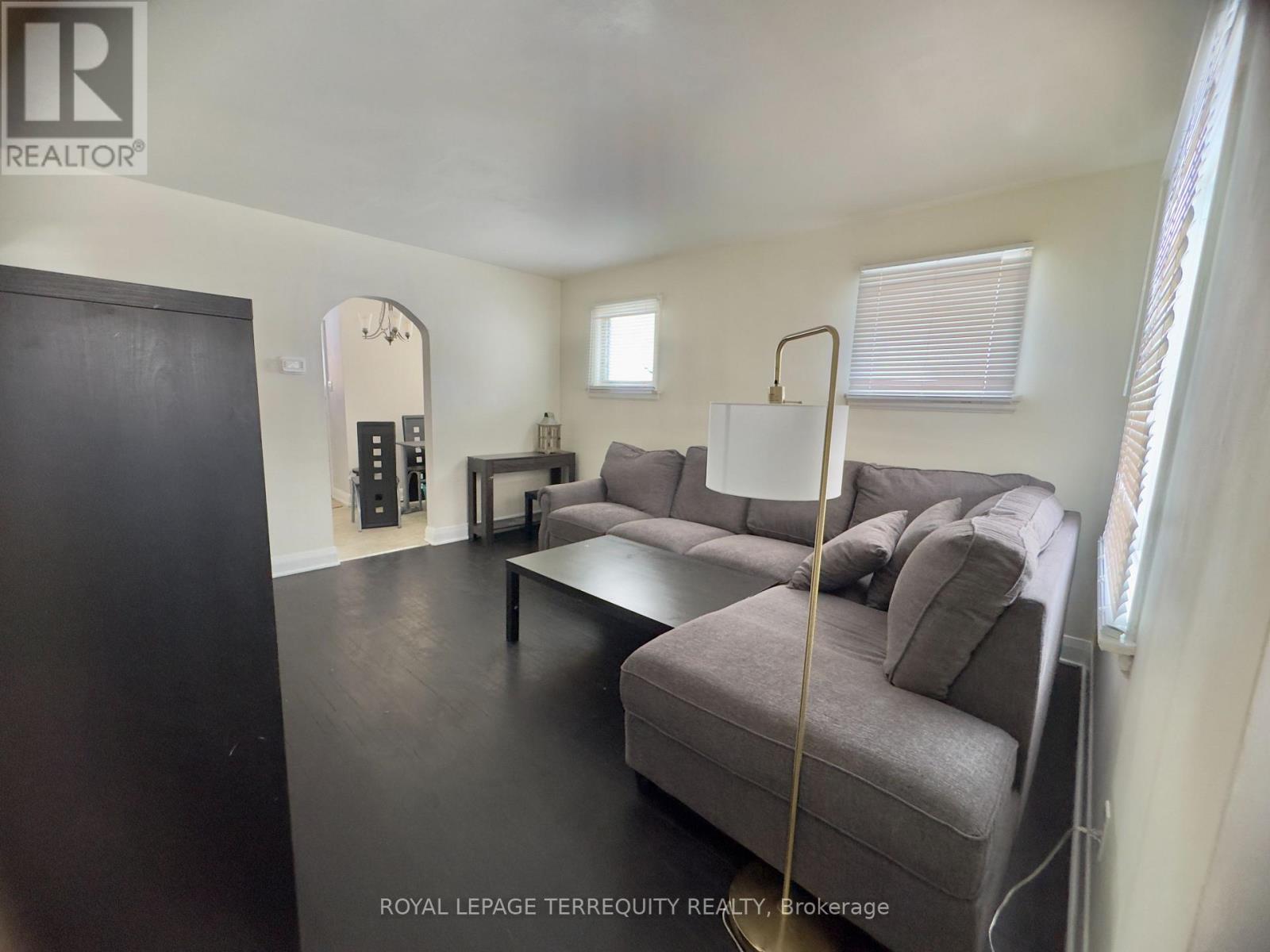 1181 Florence photo 4