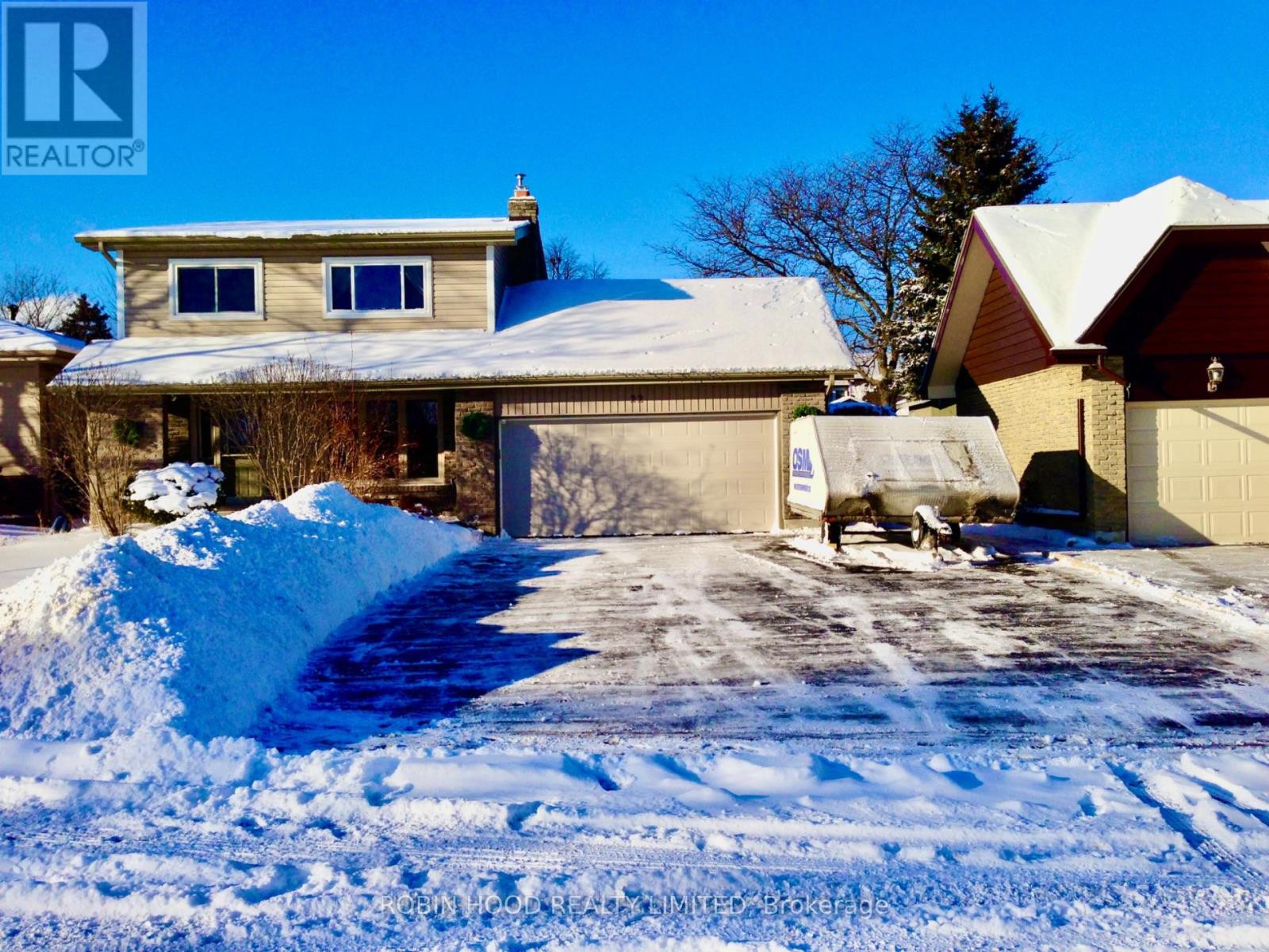 22 - 22 NORDIC COURT - Photo 4 of 10, Whitby (Lynde Creek), Ontario