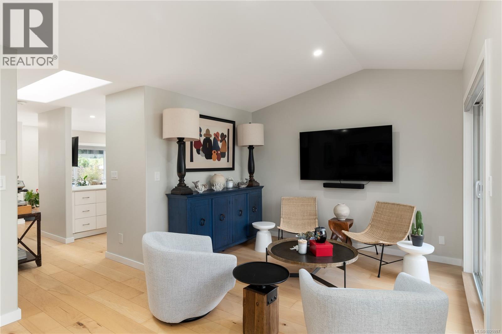 25 2190 Drennan St, Sooke