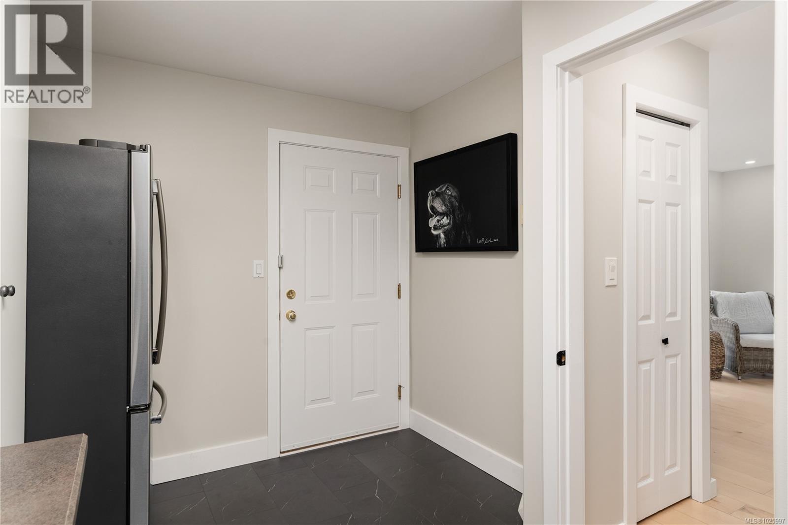 25 2190 Drennan St, Sooke