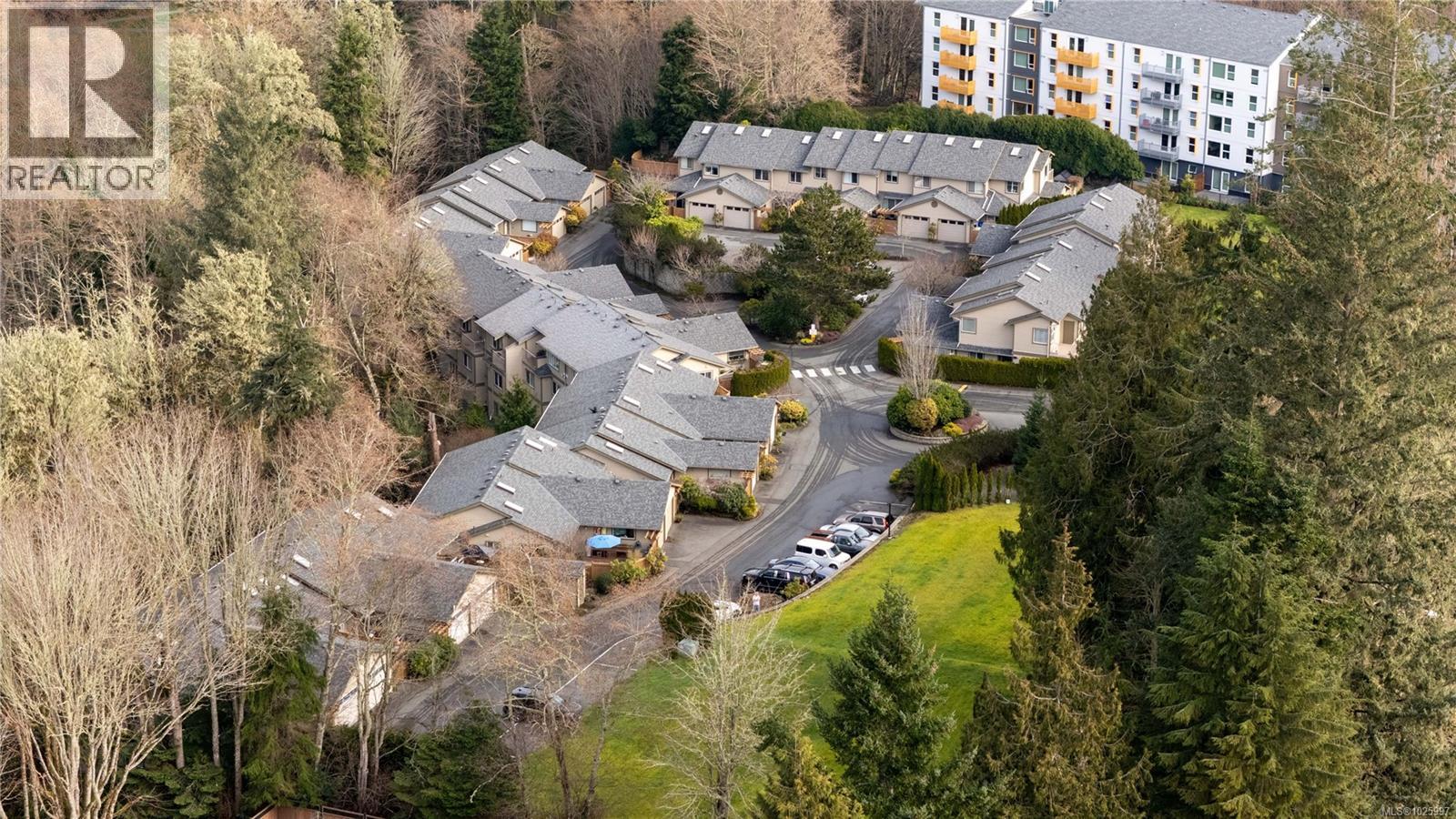 25 2190 Drennan St, Sooke