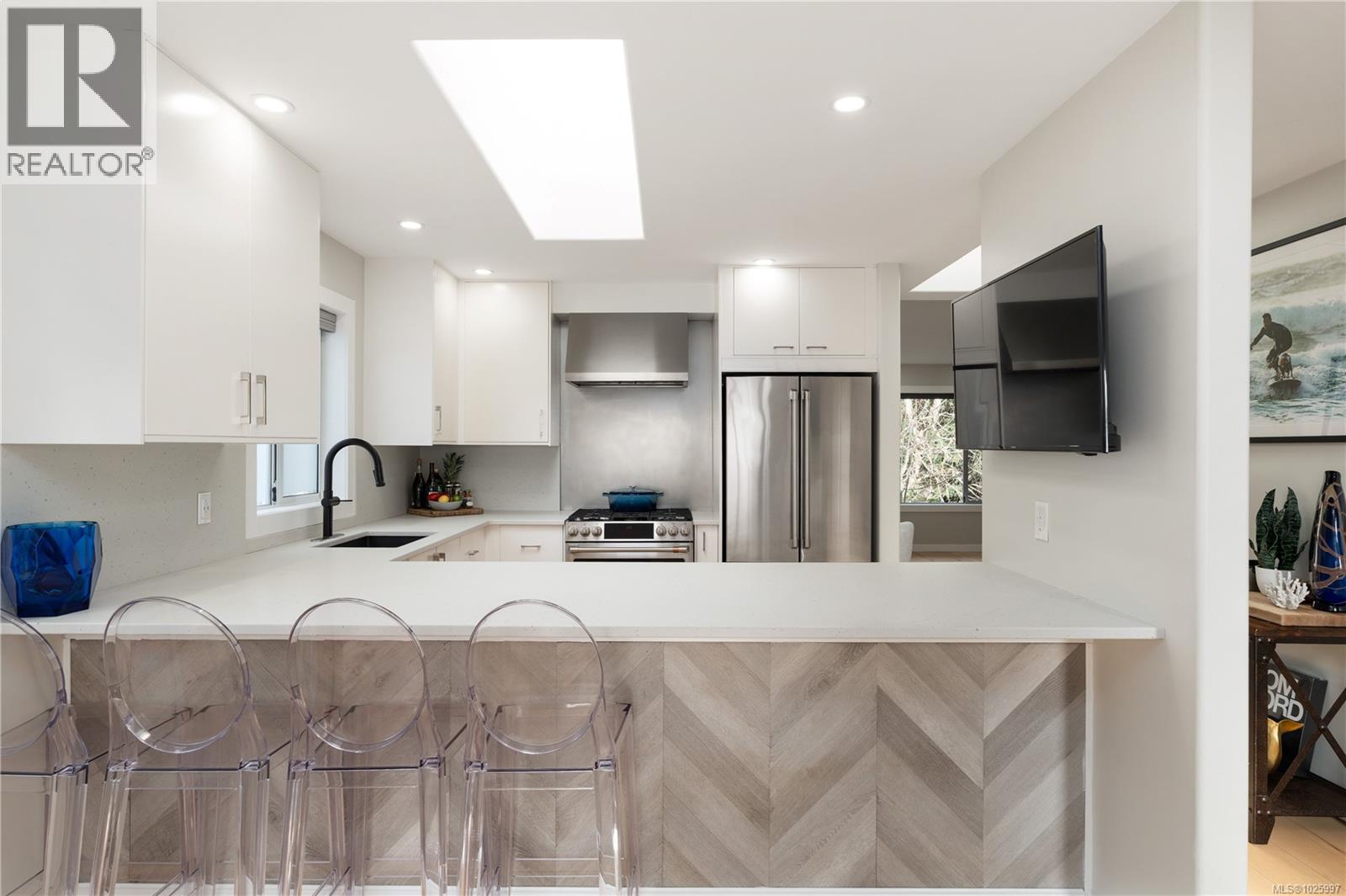 25 2190 Drennan St, Sooke