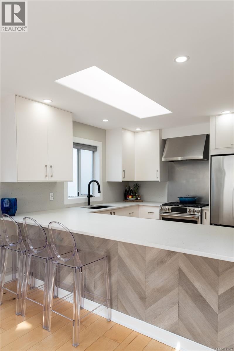 25 2190 Drennan St, Sooke