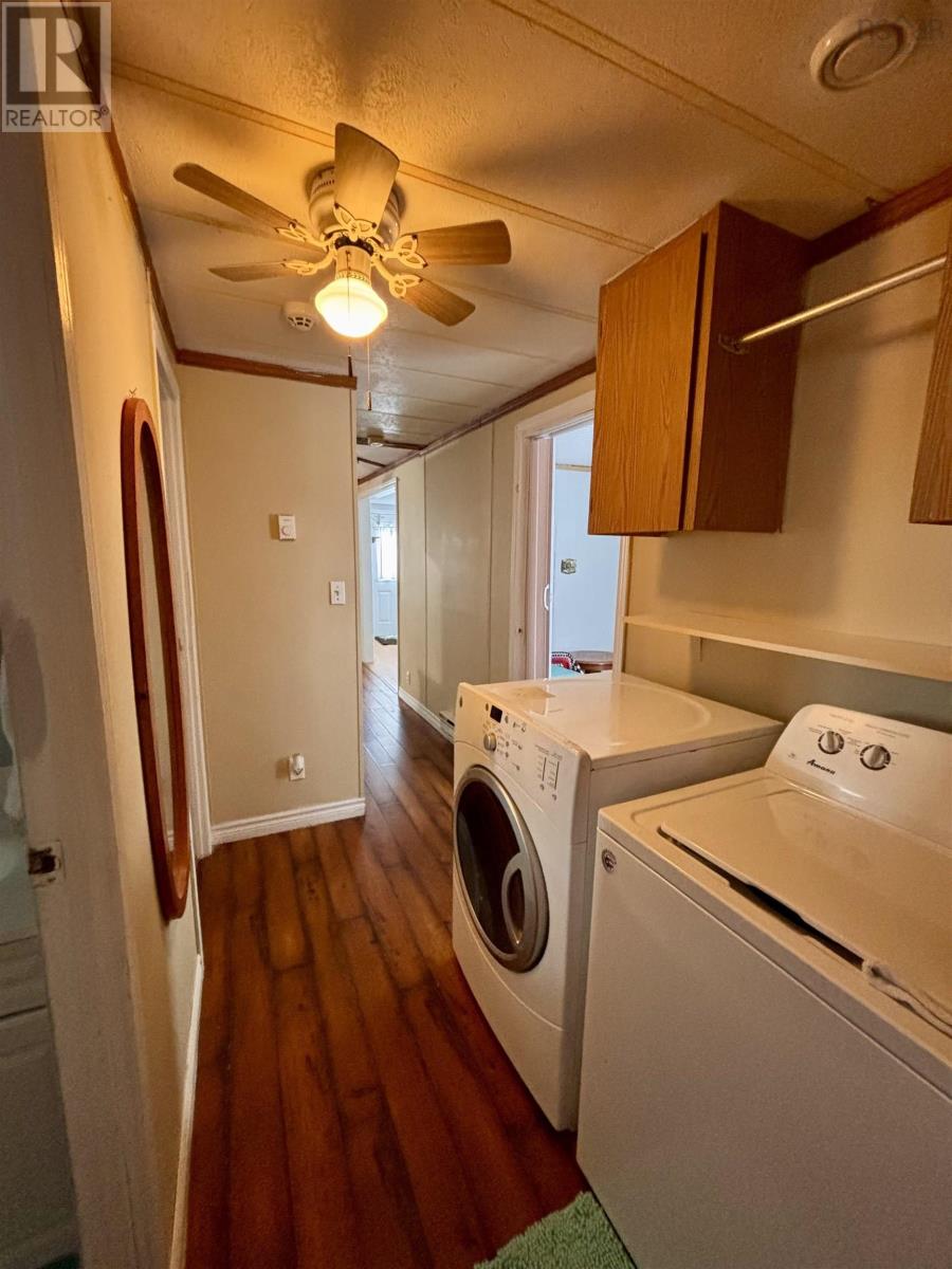 Property 22 of 30 of 35 Allan J Memorial Avenue